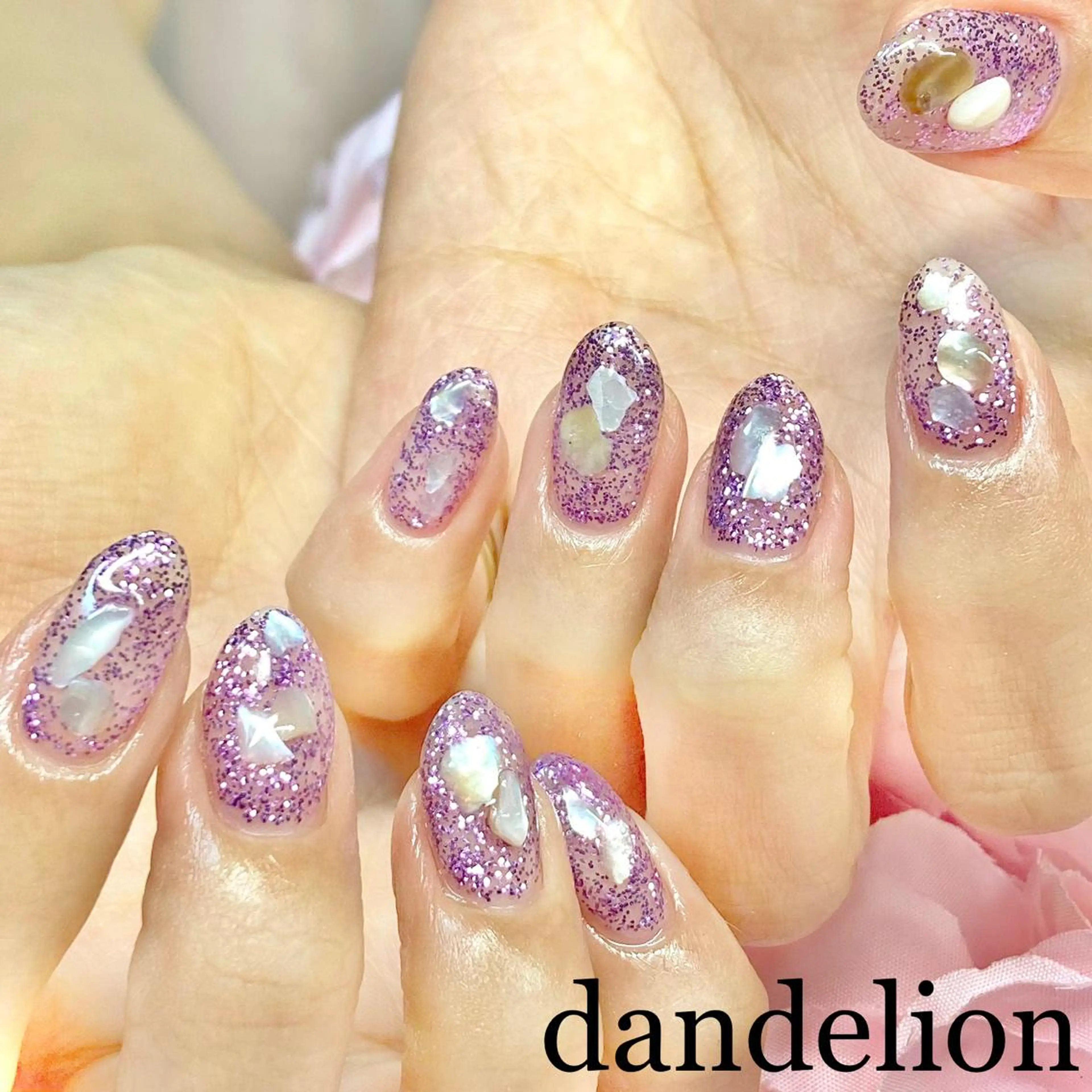 ネイル ハンドネイル ハンドケア dandelion ダンデライオンのネイルデザイン