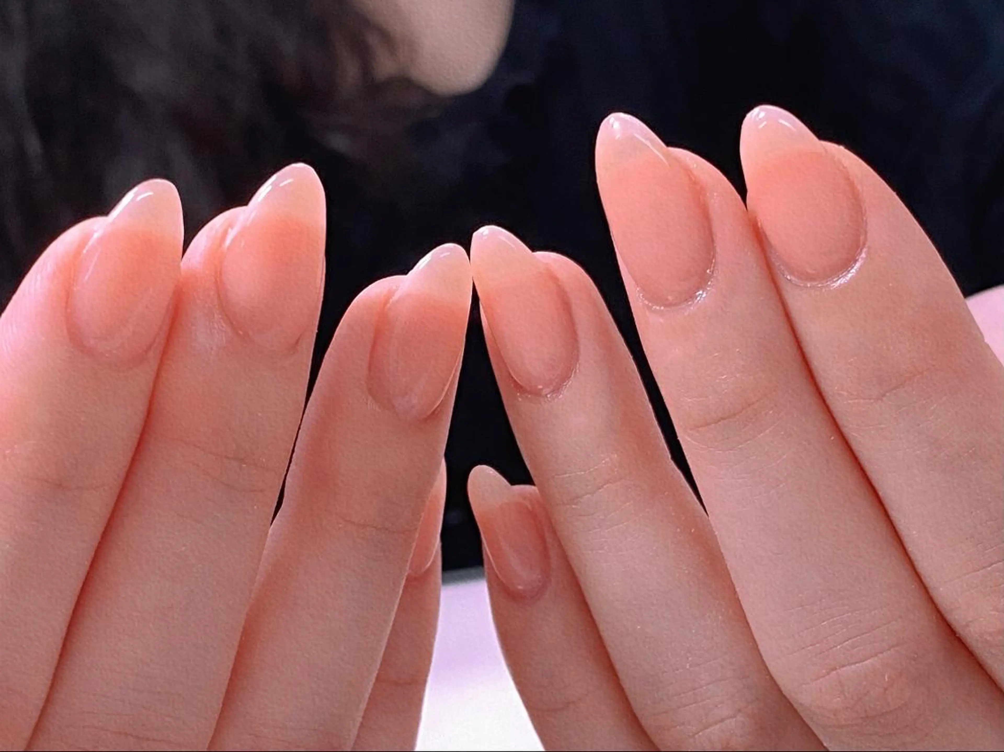 ネイル ハンドネイル I-nailロング /ワンホン/キラキラのネイルデザイン