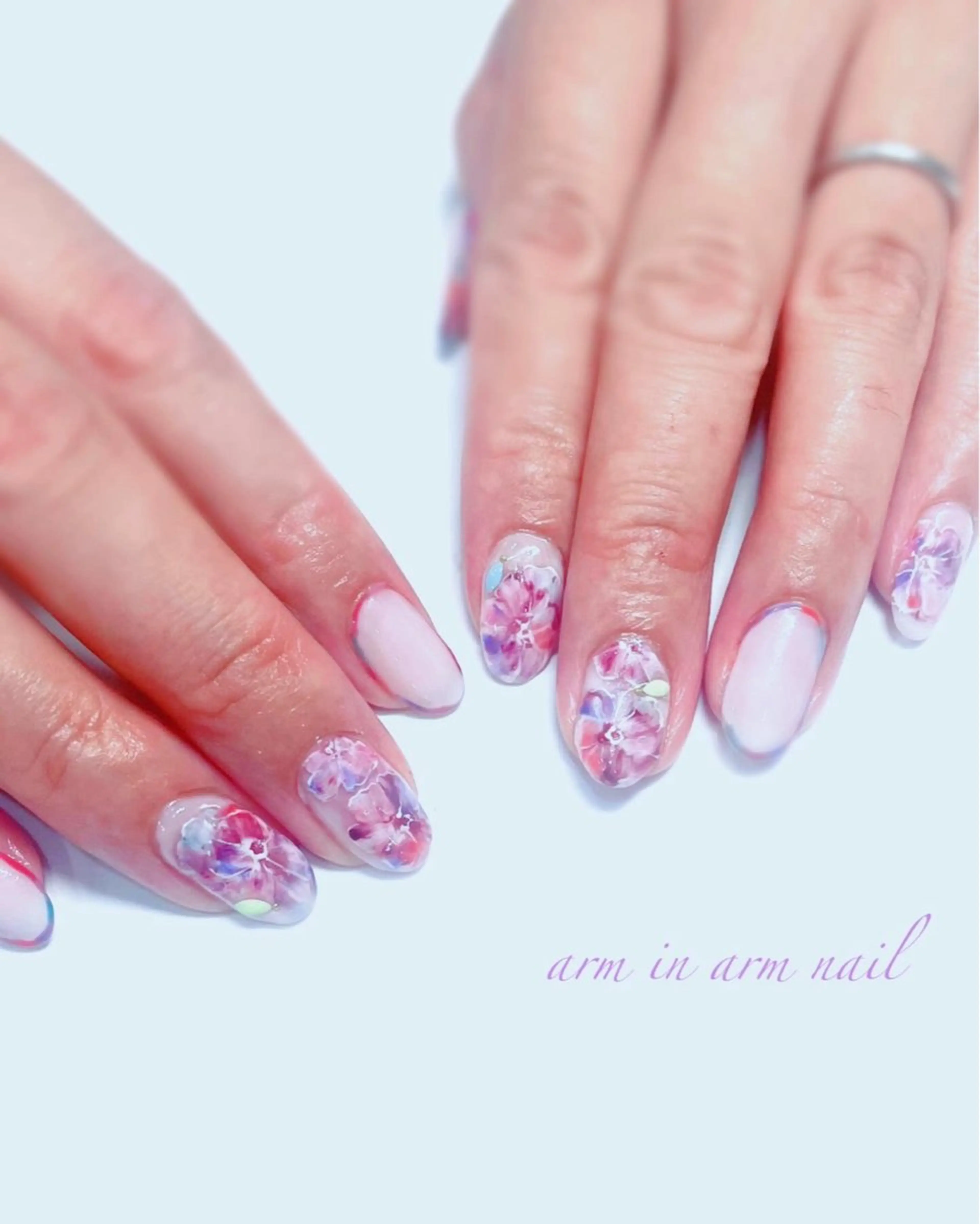 ネイル arm in arm ︎✿Yamamotoのマツエク・マツパデザイン