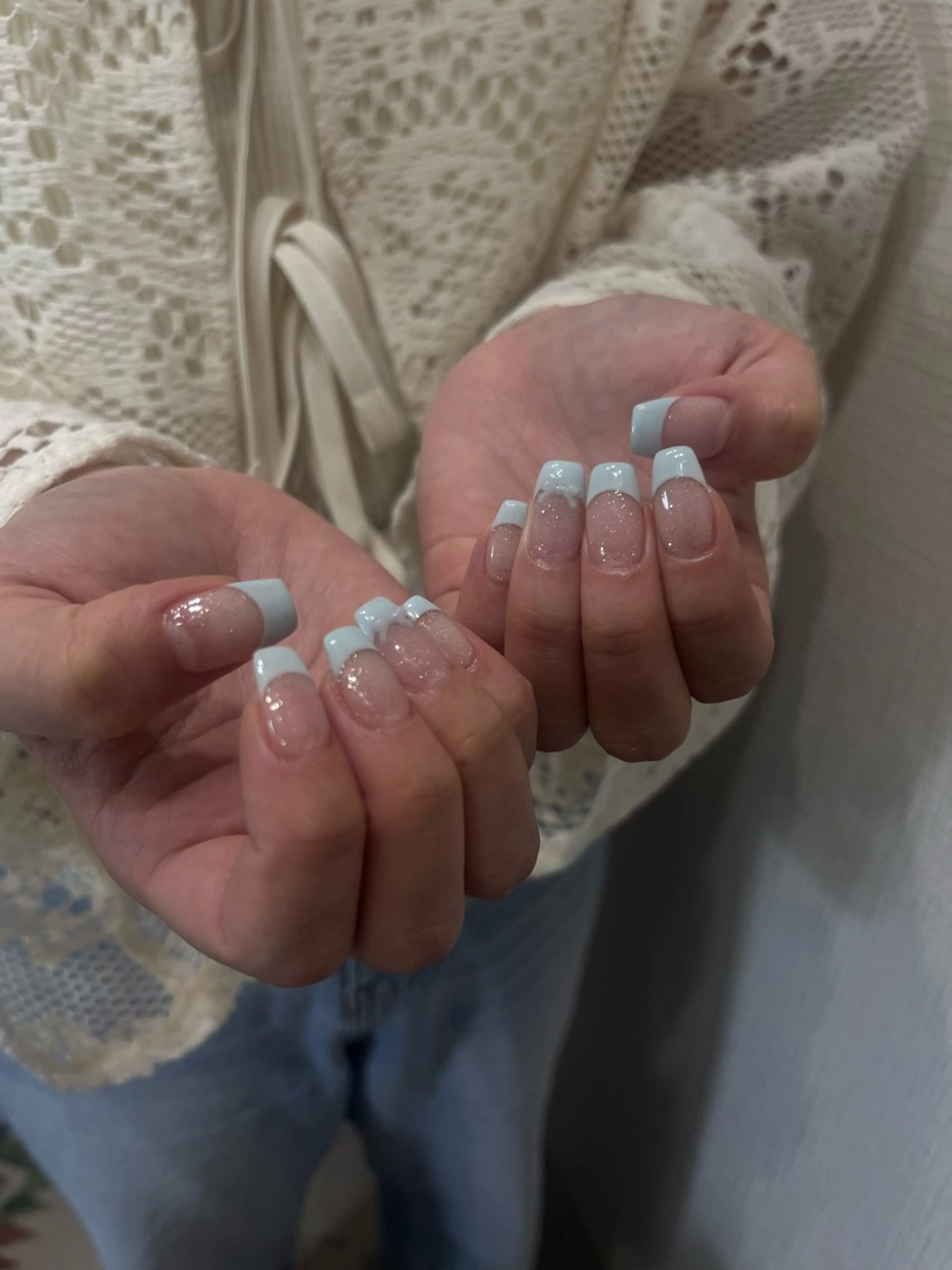 ネイル ブルー フレンチネイル atelier moi所属・atelier moiのネイルデザイン