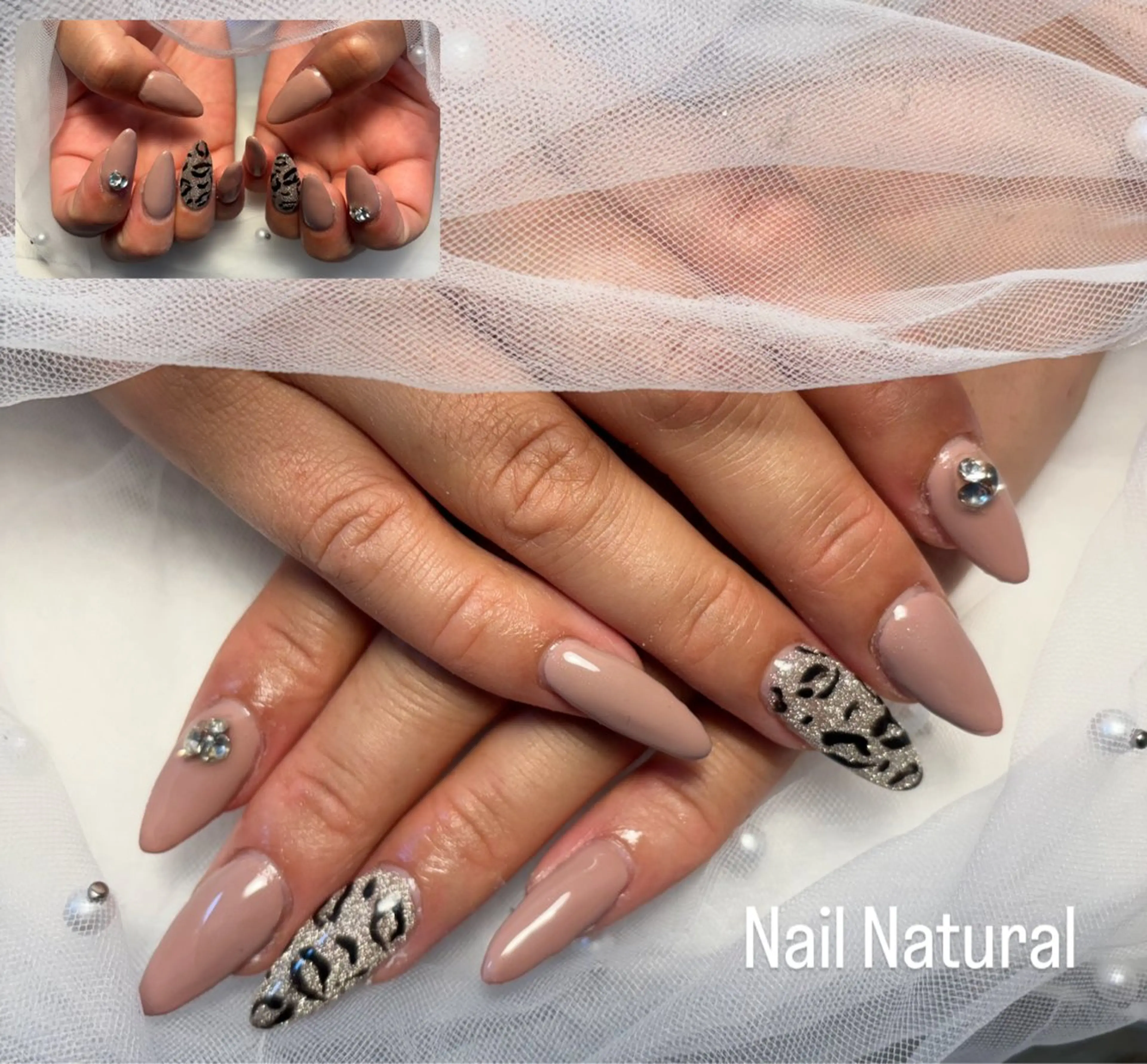 ネイル フラッシュネイル フットネイル フレンチネイル ジェルネイル ガラスフレンチ Nail salon Natulalのネイルデザイン