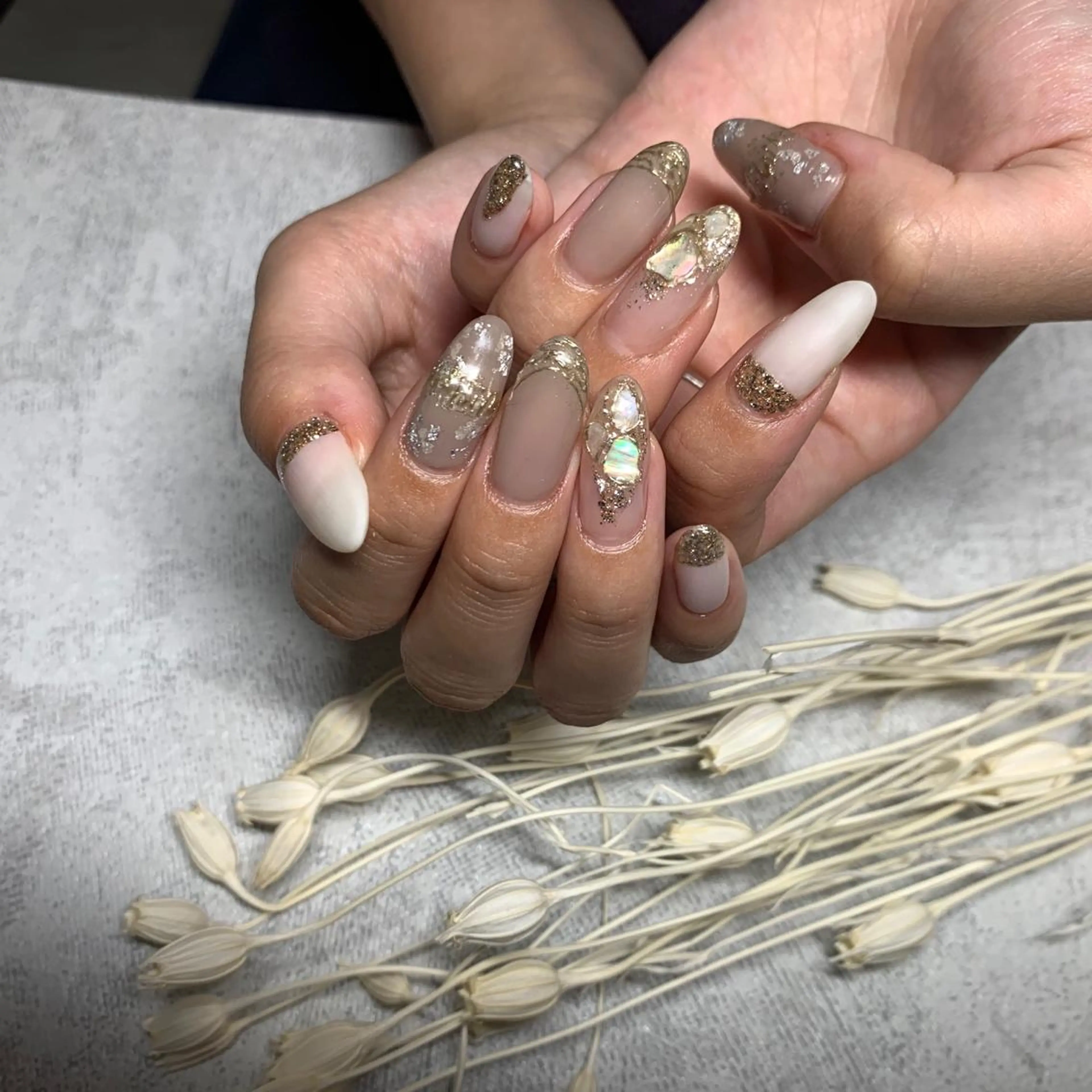 ネイル MIORA︎ マツエク×ネイルのマツエク・マツパデザイン