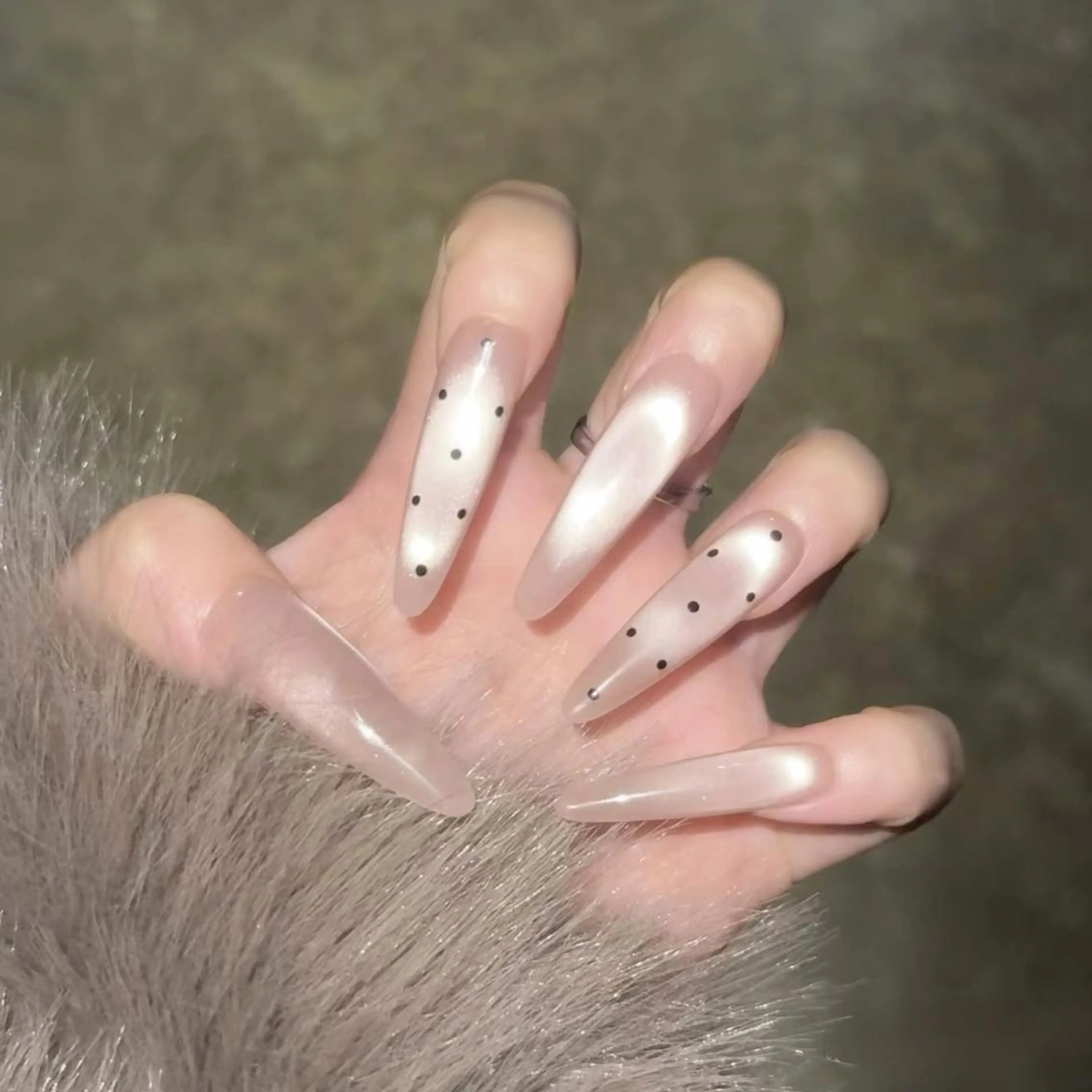 【3月限定】☘️☘️チップ長さだし10本+ドットネイル☘️☘️オフ+500円の写真