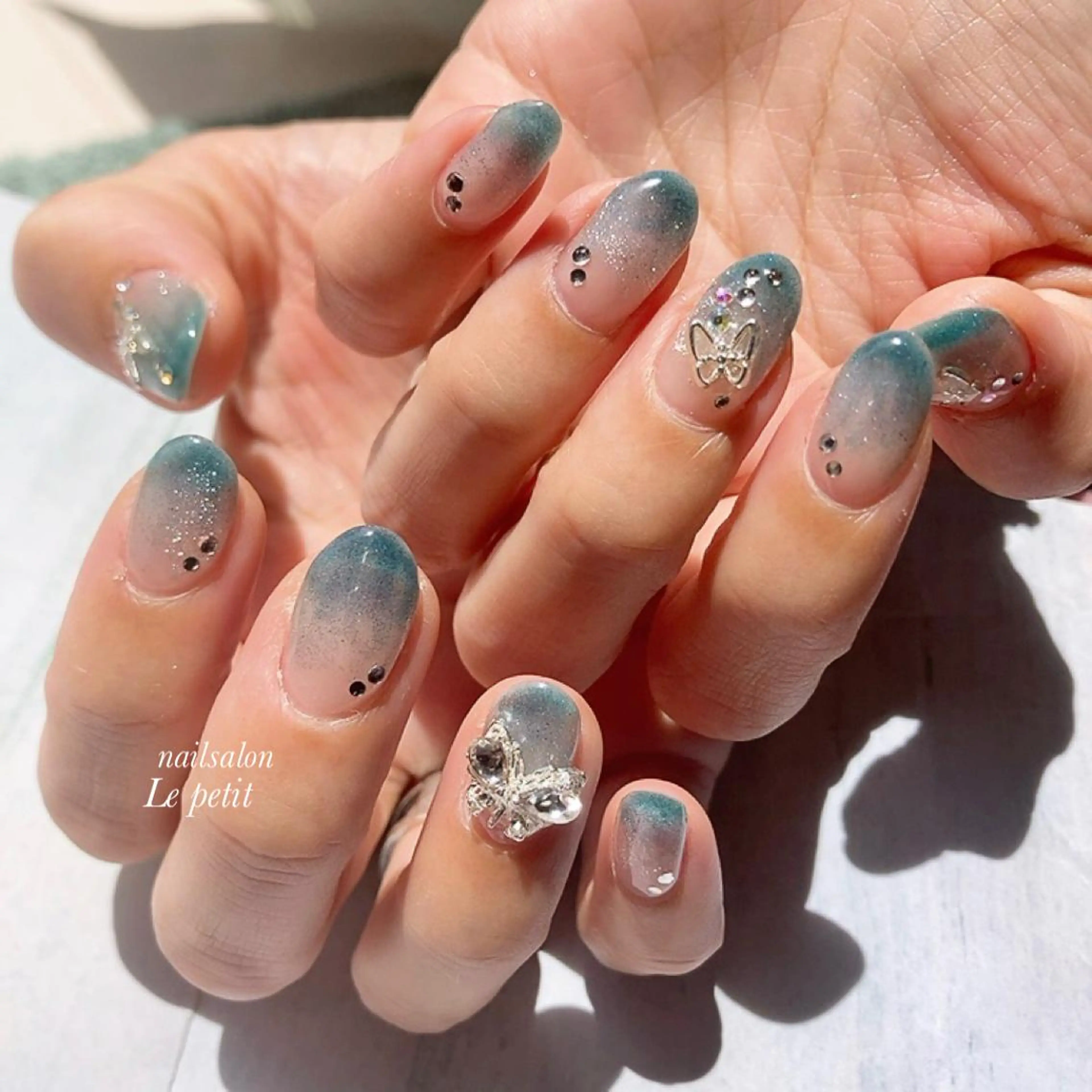 ネイル 石野 広佳のネイルデザイン