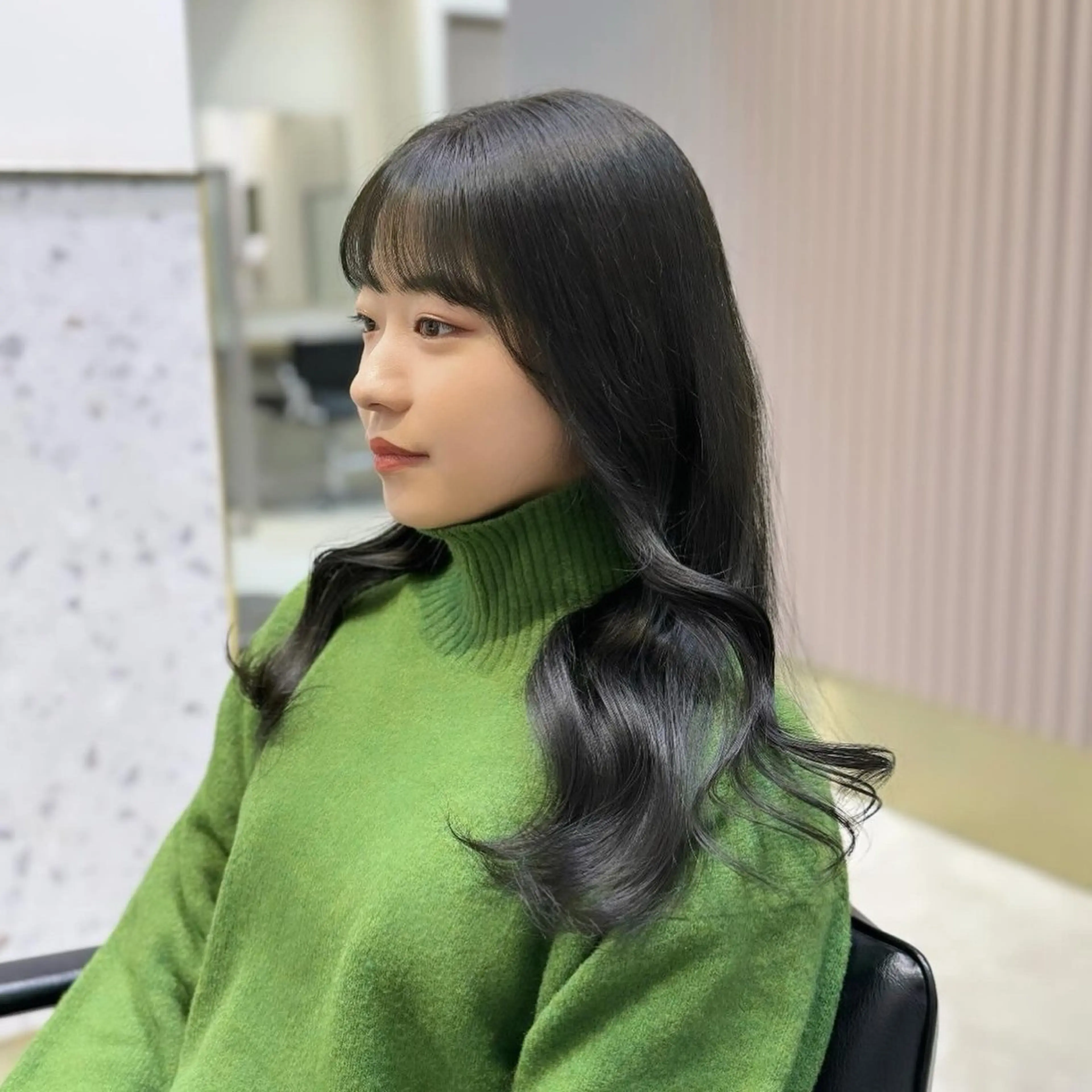 セミロング カラー ヘアアレンジ GO TODAY SHAiRE SALON 原宿verno店所属・完全💗マンツーマン marinのヘアスタイル