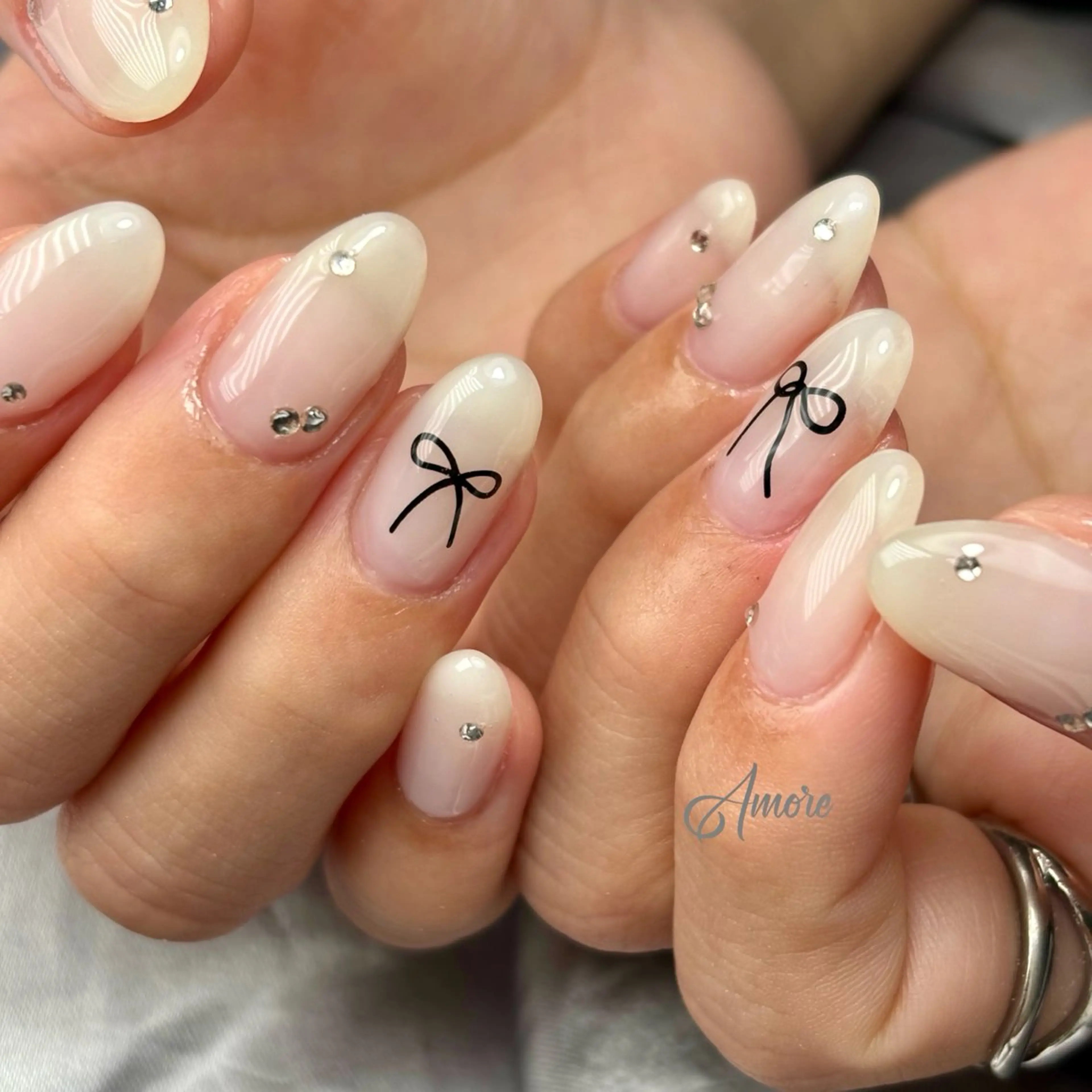 ネイル ジェルネイル キラキラネイル 韓国ネイル マグネットネイル パラジェル You kyehwaのネイルデザイン