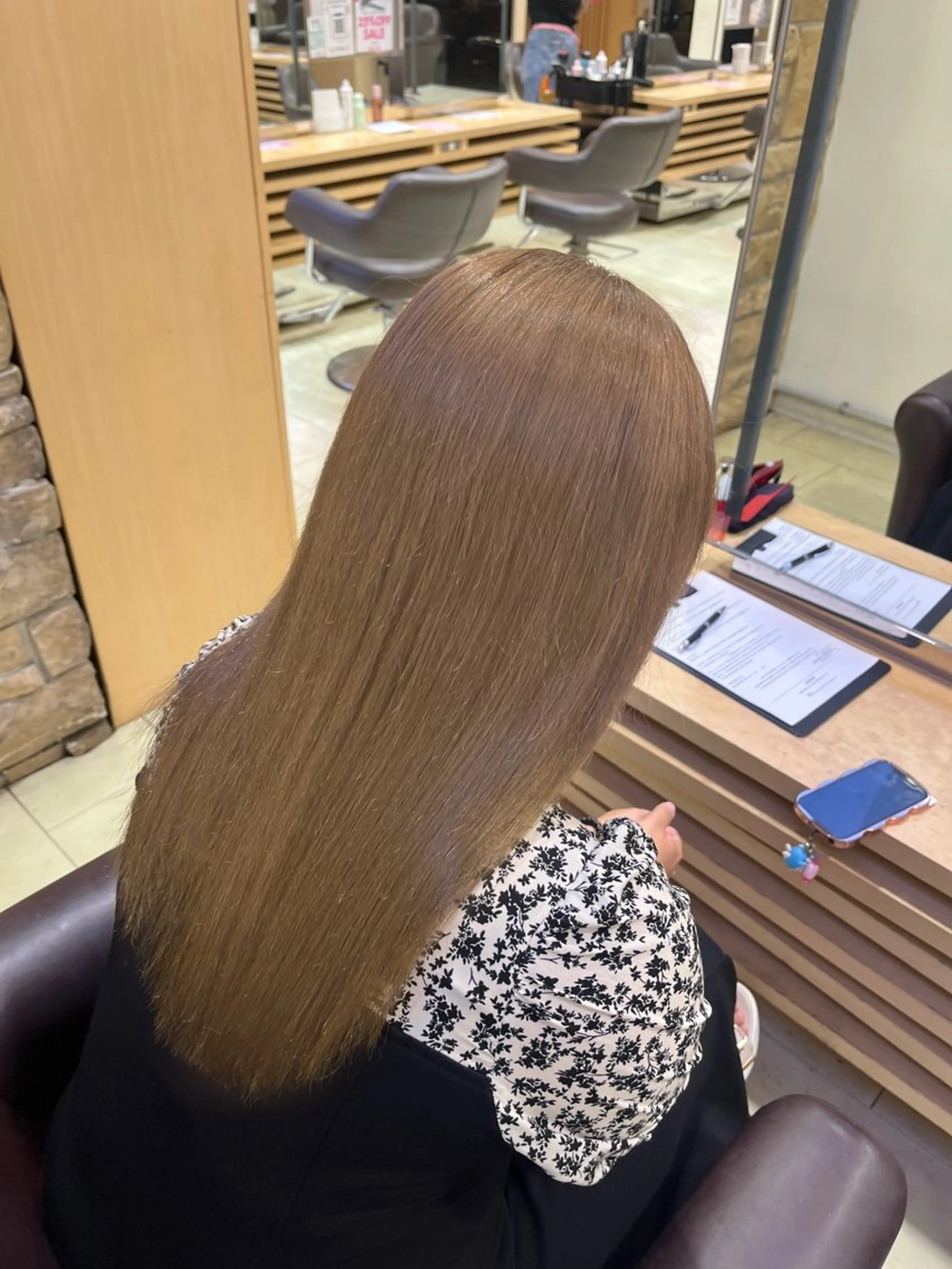 ロング カラー ヘアカラー waka❤️✨ レイヤーボブ/ネイルのヘアスタイル