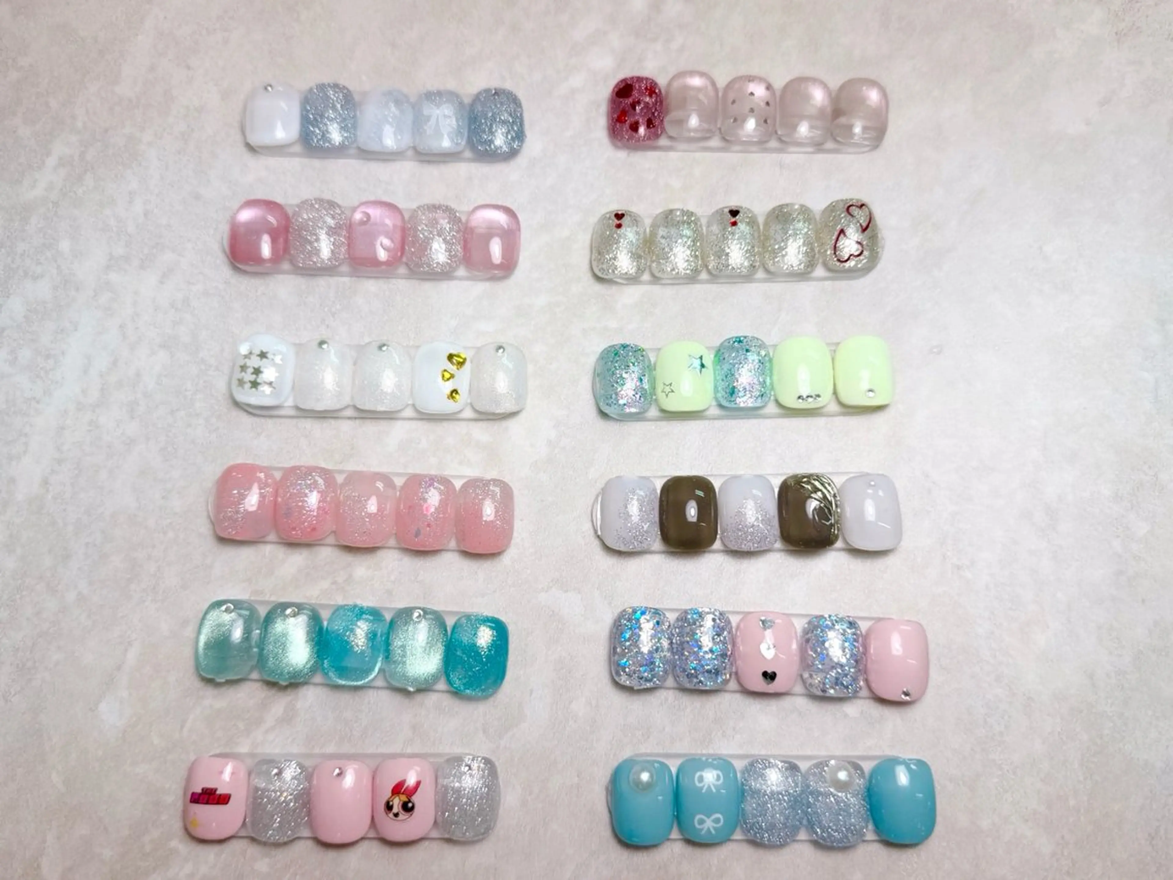 ネイル シンプルネイル ハンドネイル lucky nail 歌舞伎町のネイルデザイン