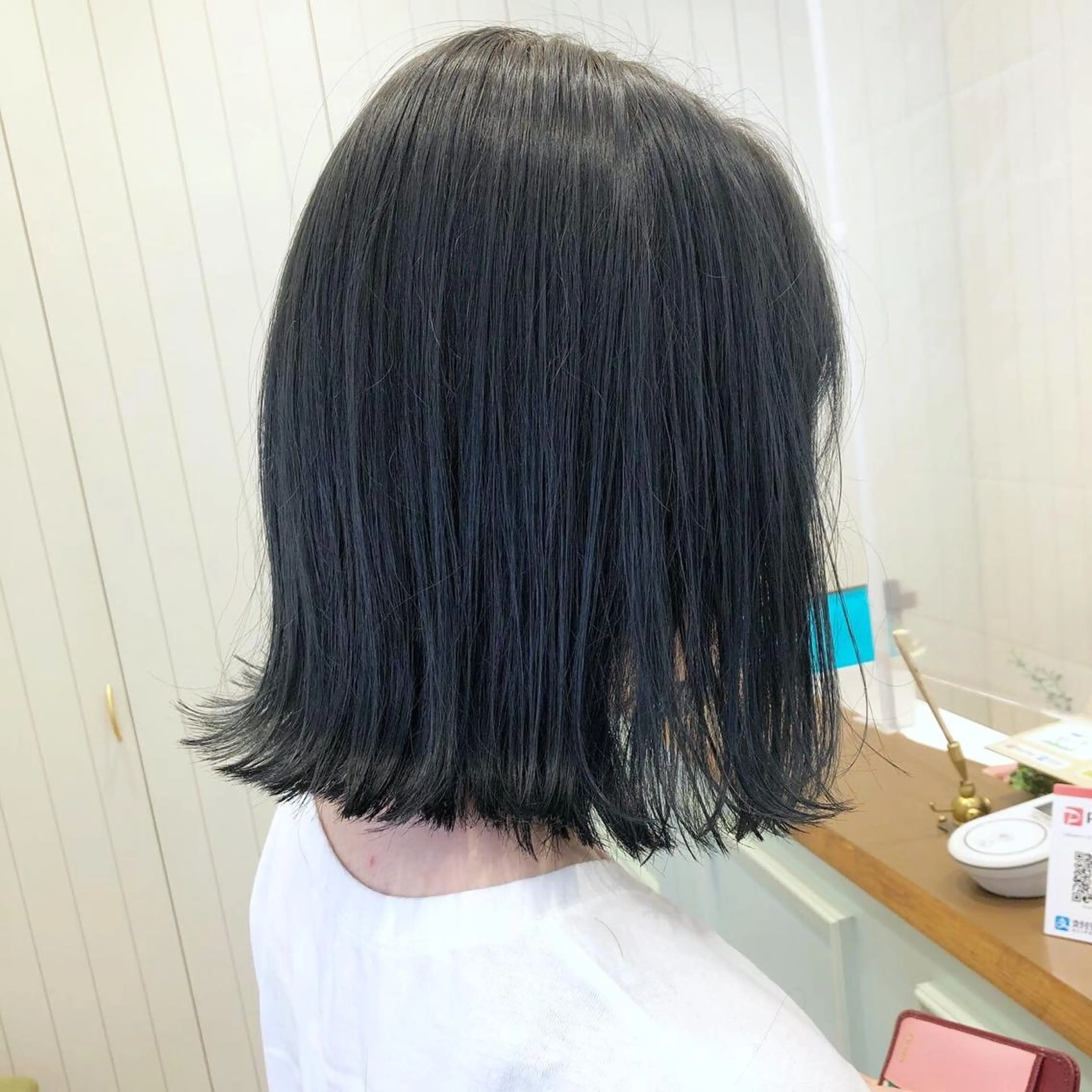 ミディアム ケアブリーチ 坪井佑樹のヘアスタイル