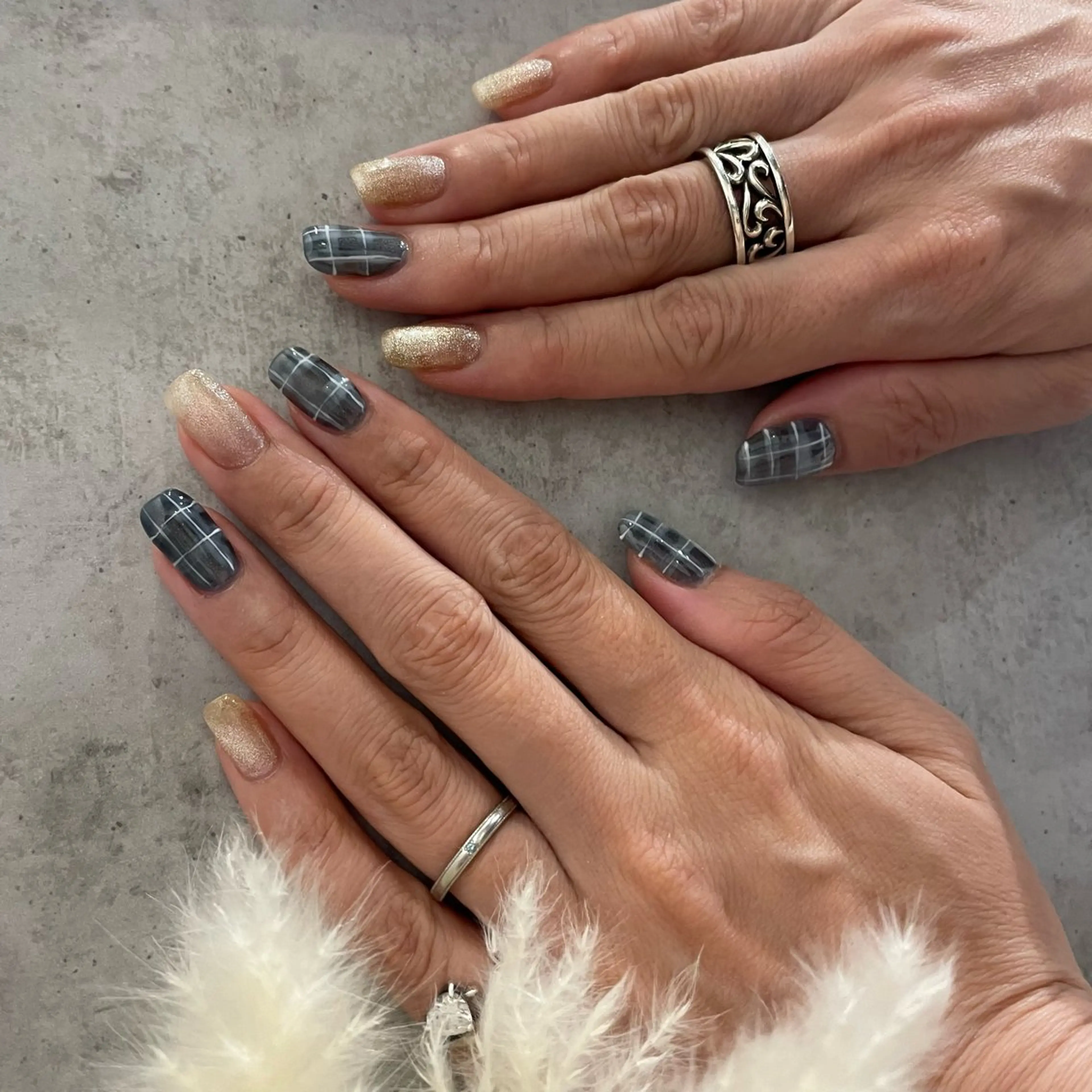 ネイル アートネイル フラワーネイル フットネイル フレンチネイル グラデーション Seemly 千田町店所属・フラワーパラジェル 🌸シームリーエミのネイルデザイン