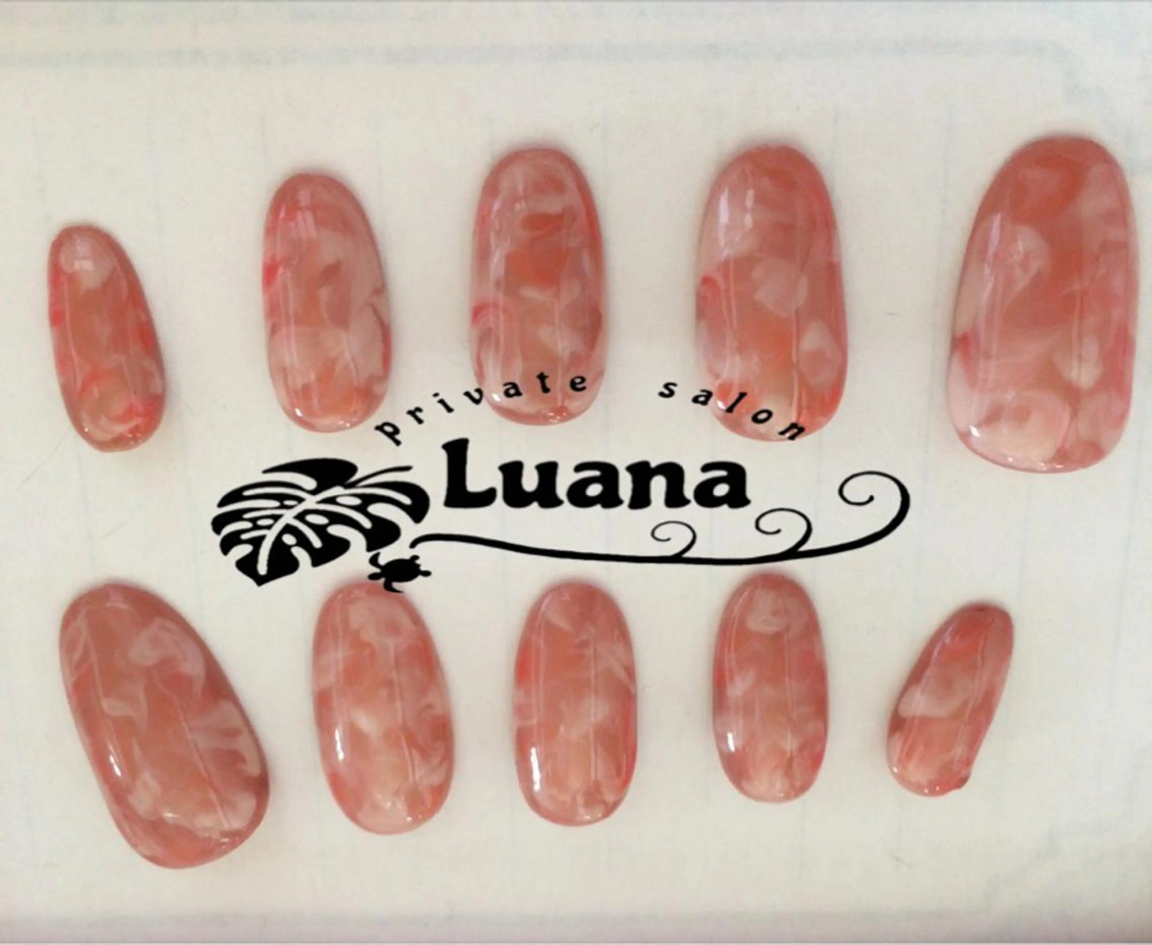 ネイル 自宅ネイルサロン ルアナのネイルデザイン