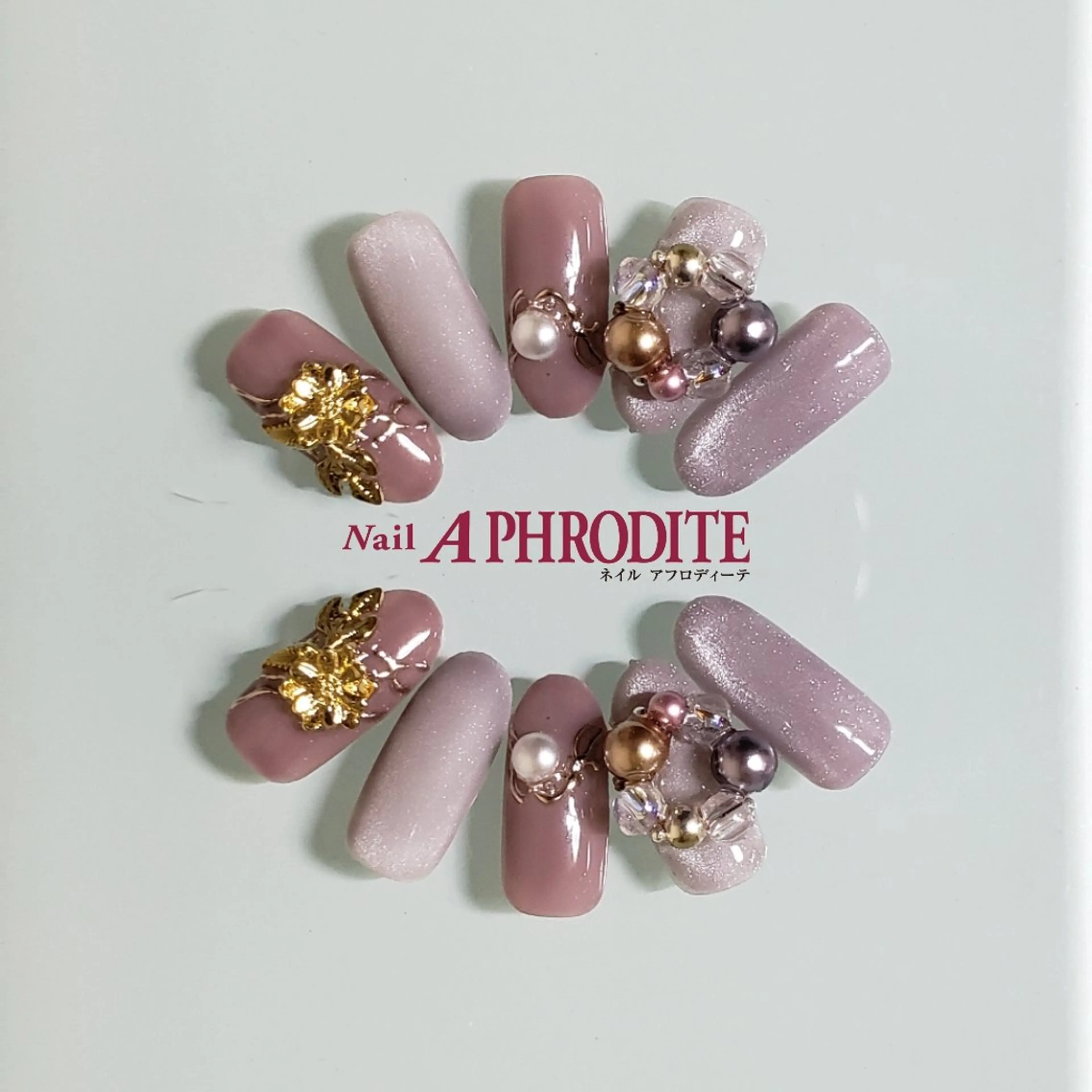 ネイル ジェルネイル ニュアンスネイル スカルプネイル ソフトジェル ネイルチップ ハンドネイル Nail  Aphroditeのネイルデザイン