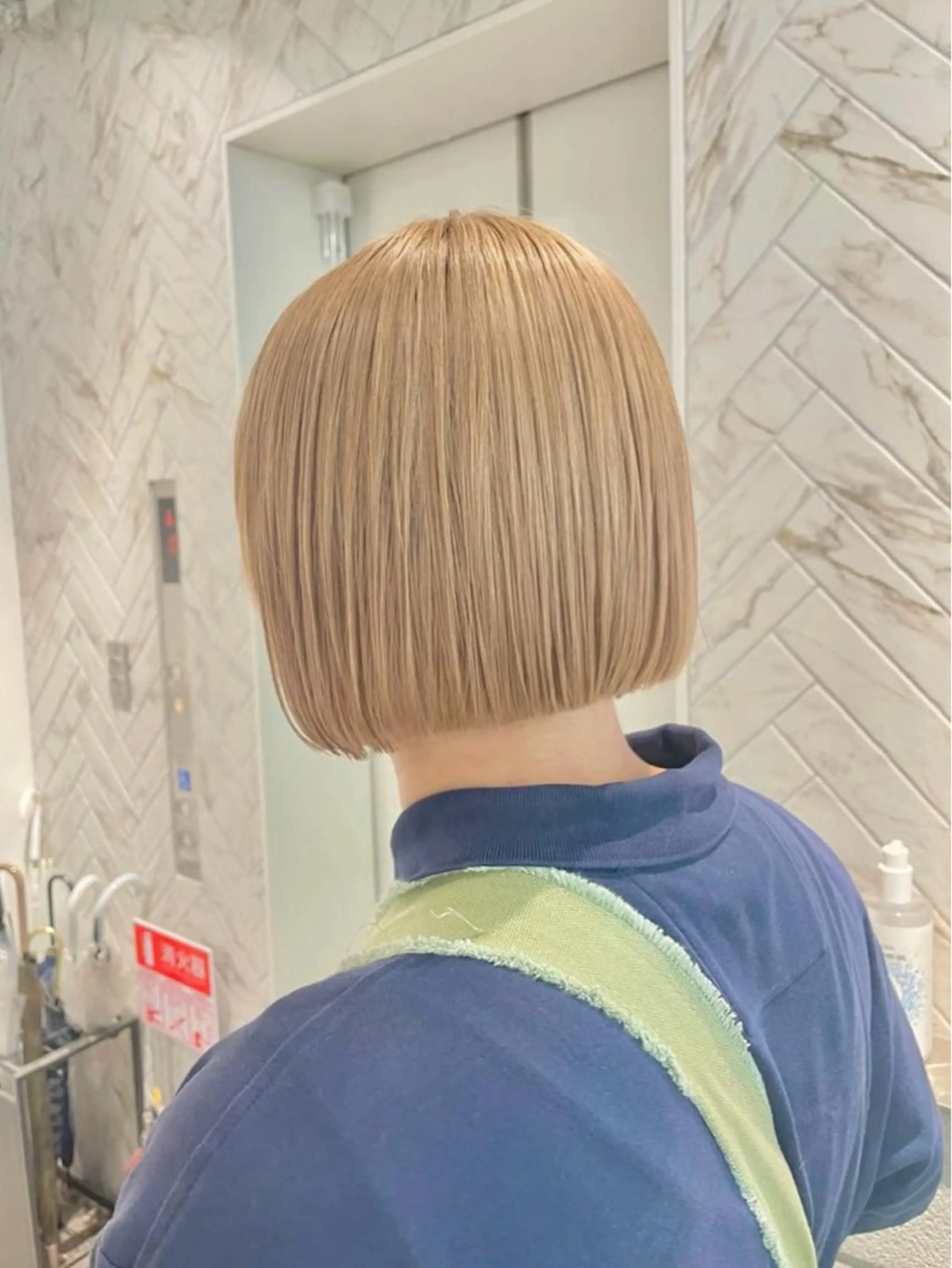 ショート カラー 笹井 颯人のヘアスタイル