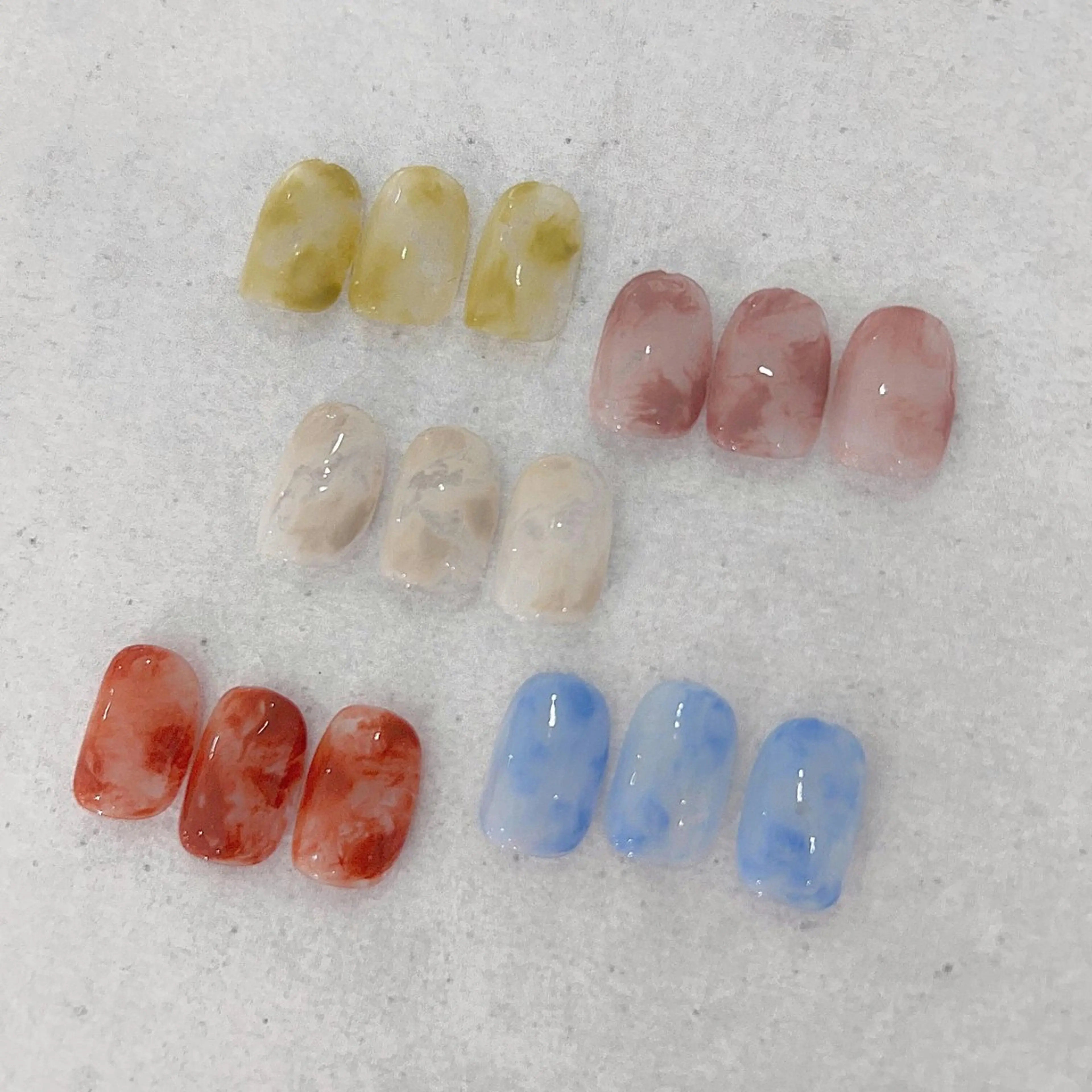 ネイル SHELL NAIL Minamiのネイルデザイン