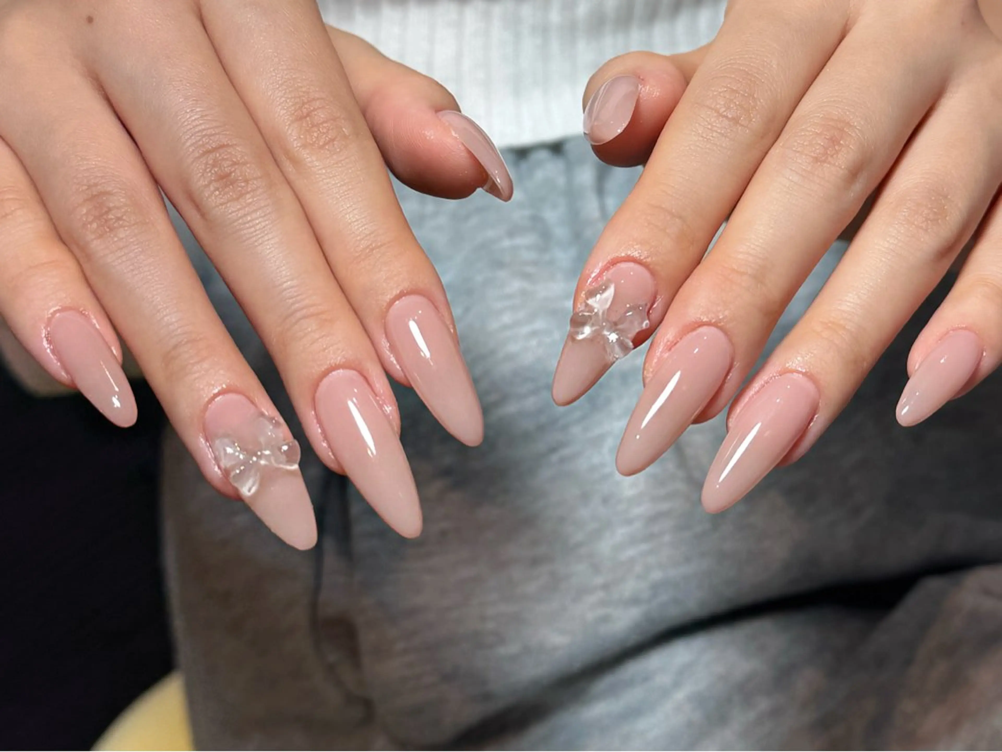 ネイル オーロラネイル 長さ出し フレンチネイル ジェルネイル ガラスフレンチ ハンドネイル Rela・S NAILのネイルデザイン