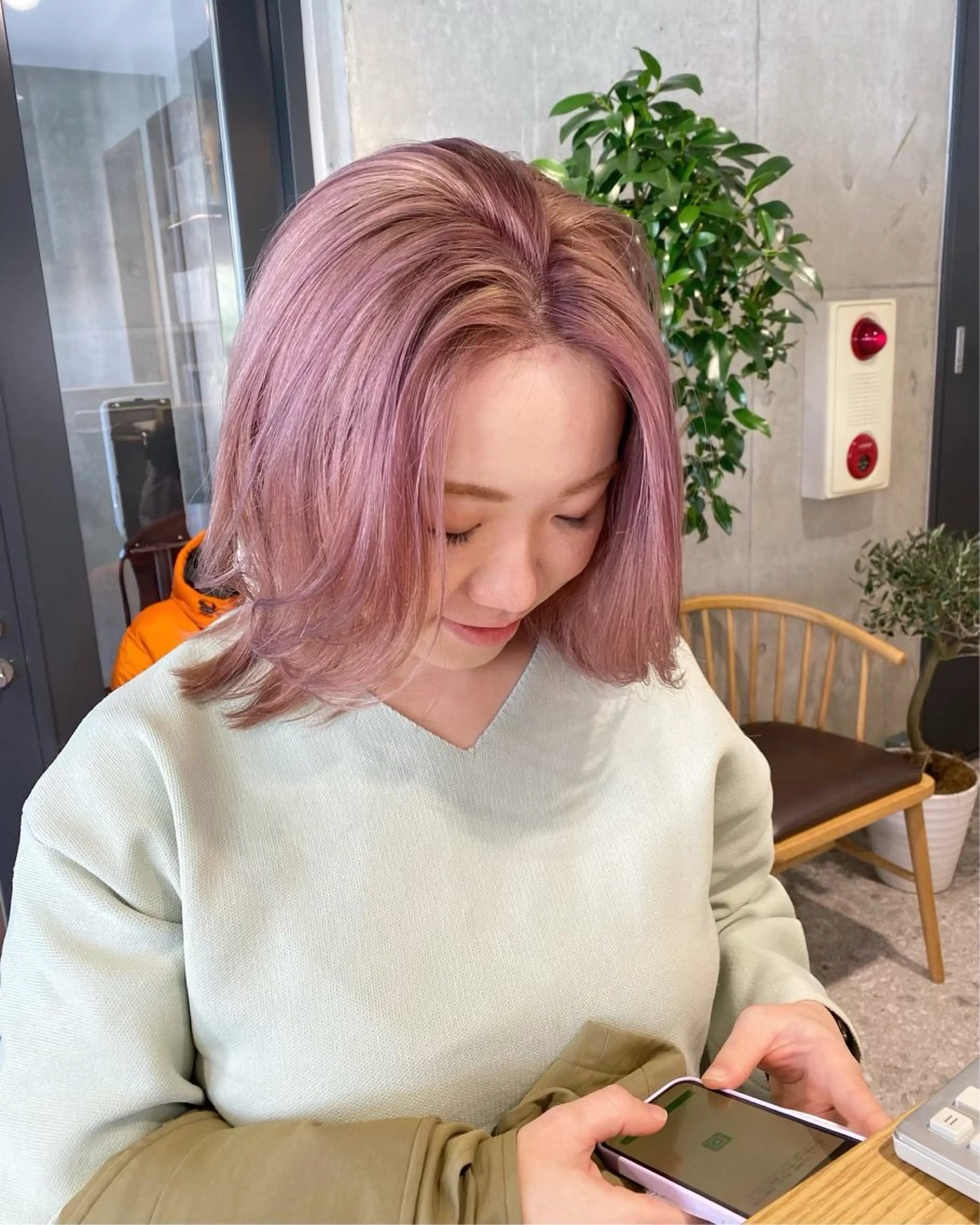 カラー ピンクカラー ヘアカラー ️🩵LUFE ayano️🩵のヘアスタイル