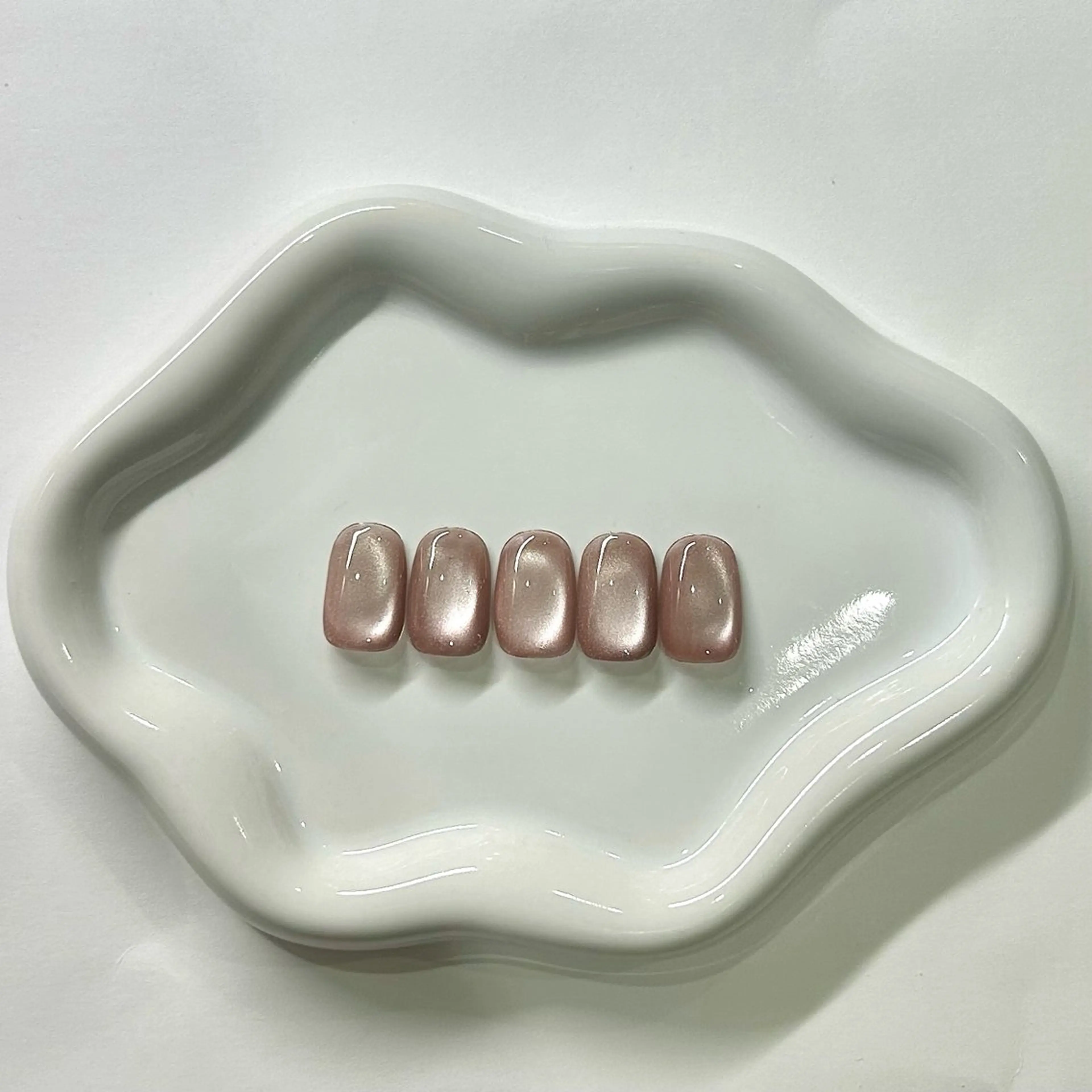 ご新規様限定〔オフ無料・ケア込み） Handマグネット・特殊カラー¥9900→¥6600の写真