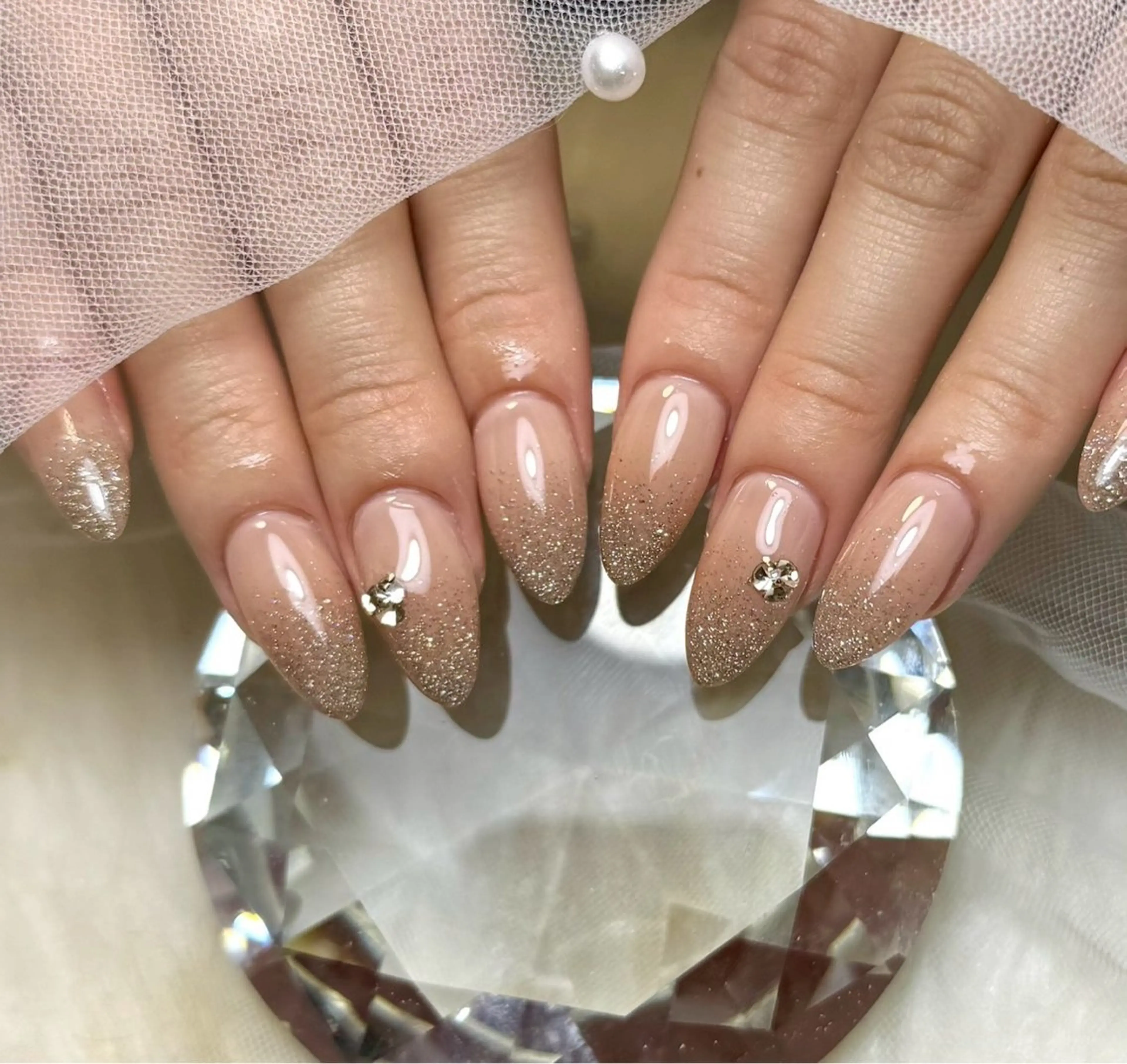 ネイル アートネイル フラッシュネイル フットネイル フレンチネイル ジェルネイル nail salon fee所属・Ayaka salon feeのネイルデザイン