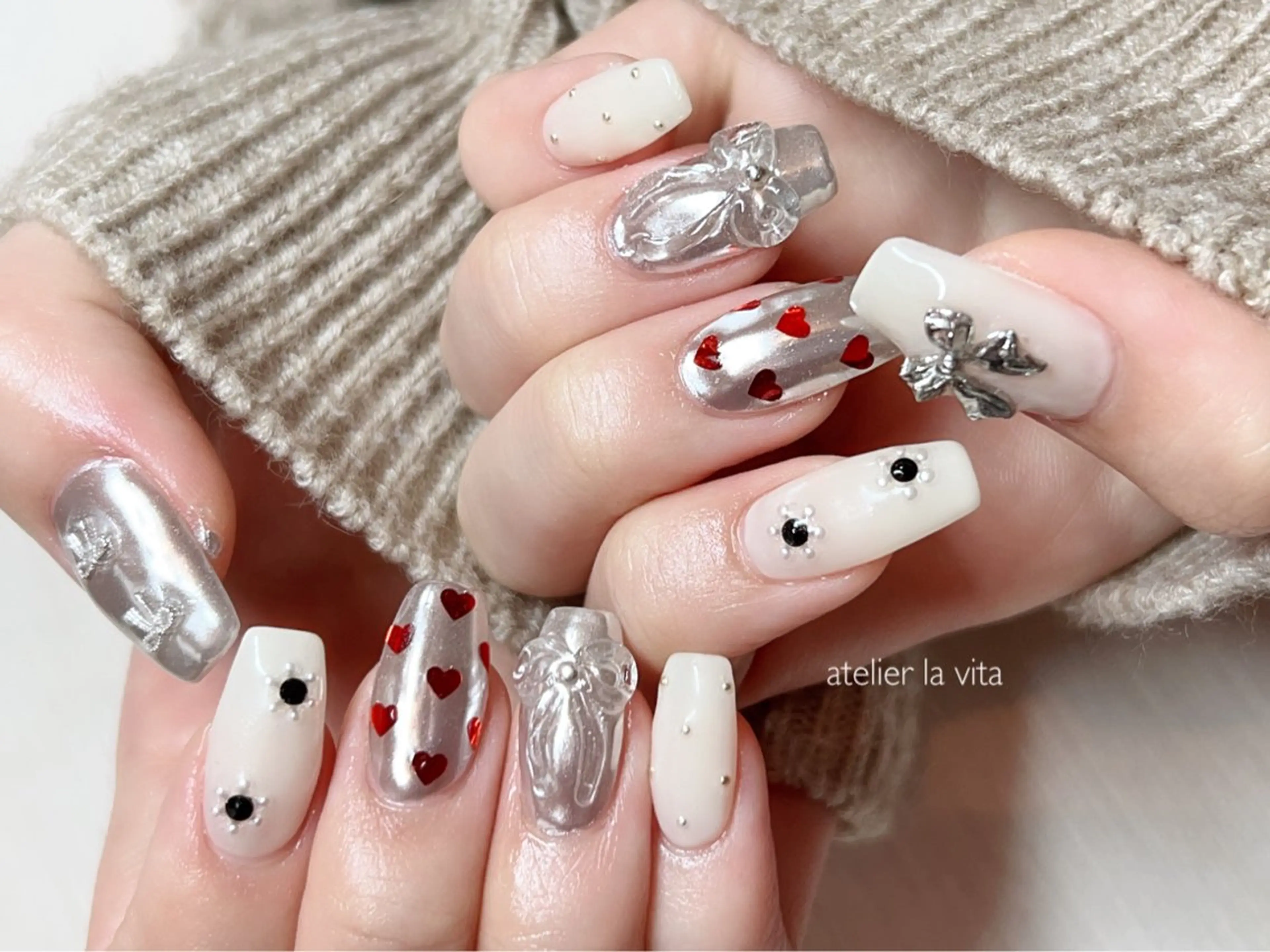 ネイル ジェルネイル ハート 氷ネイル・うるうるネイル マグネットネイル メンズネイル atelier la vita所属・lavita. mimuraのネイルデザイン