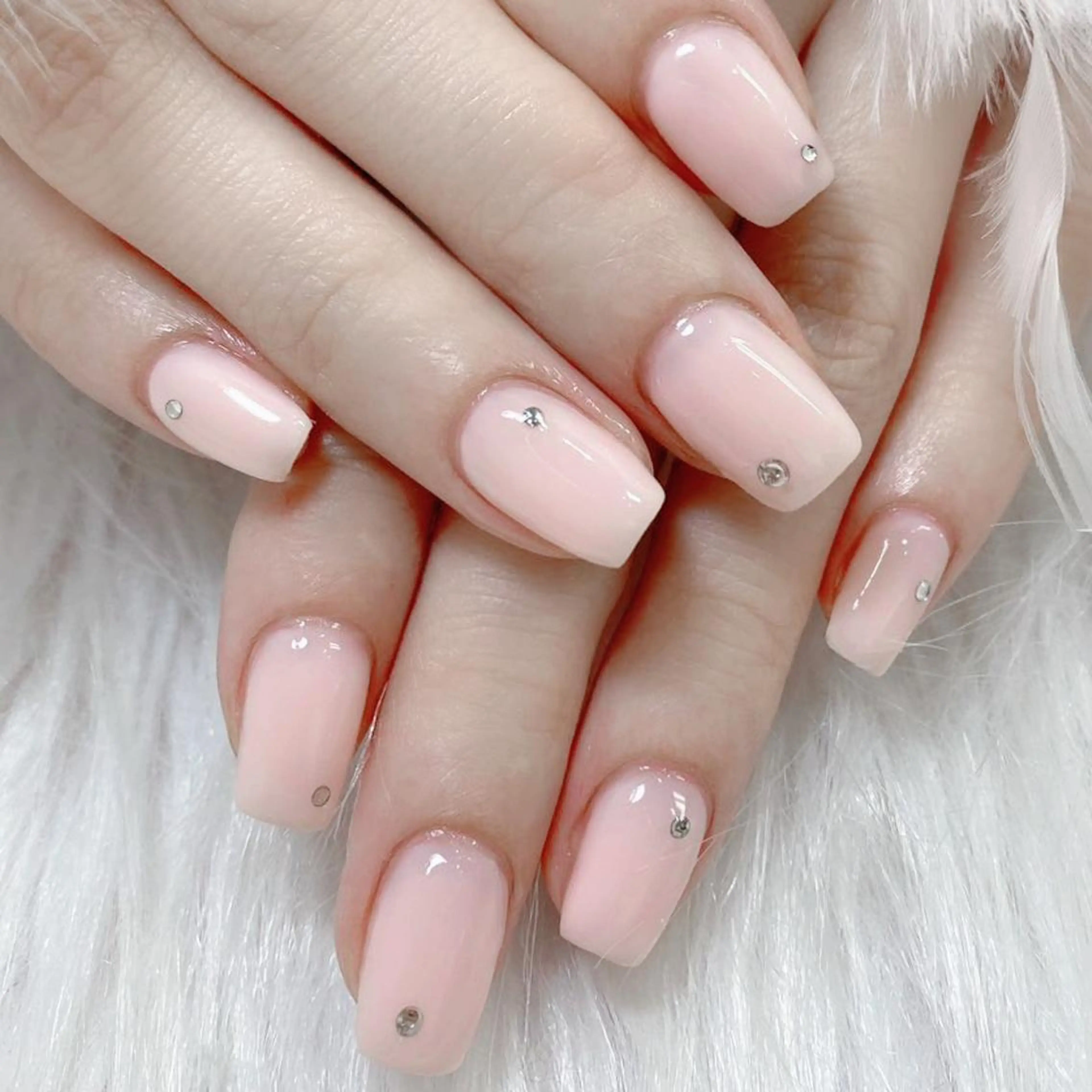 ネイル ストーンネイル ハンドネイル DIAMOND 💦のネイルデザイン