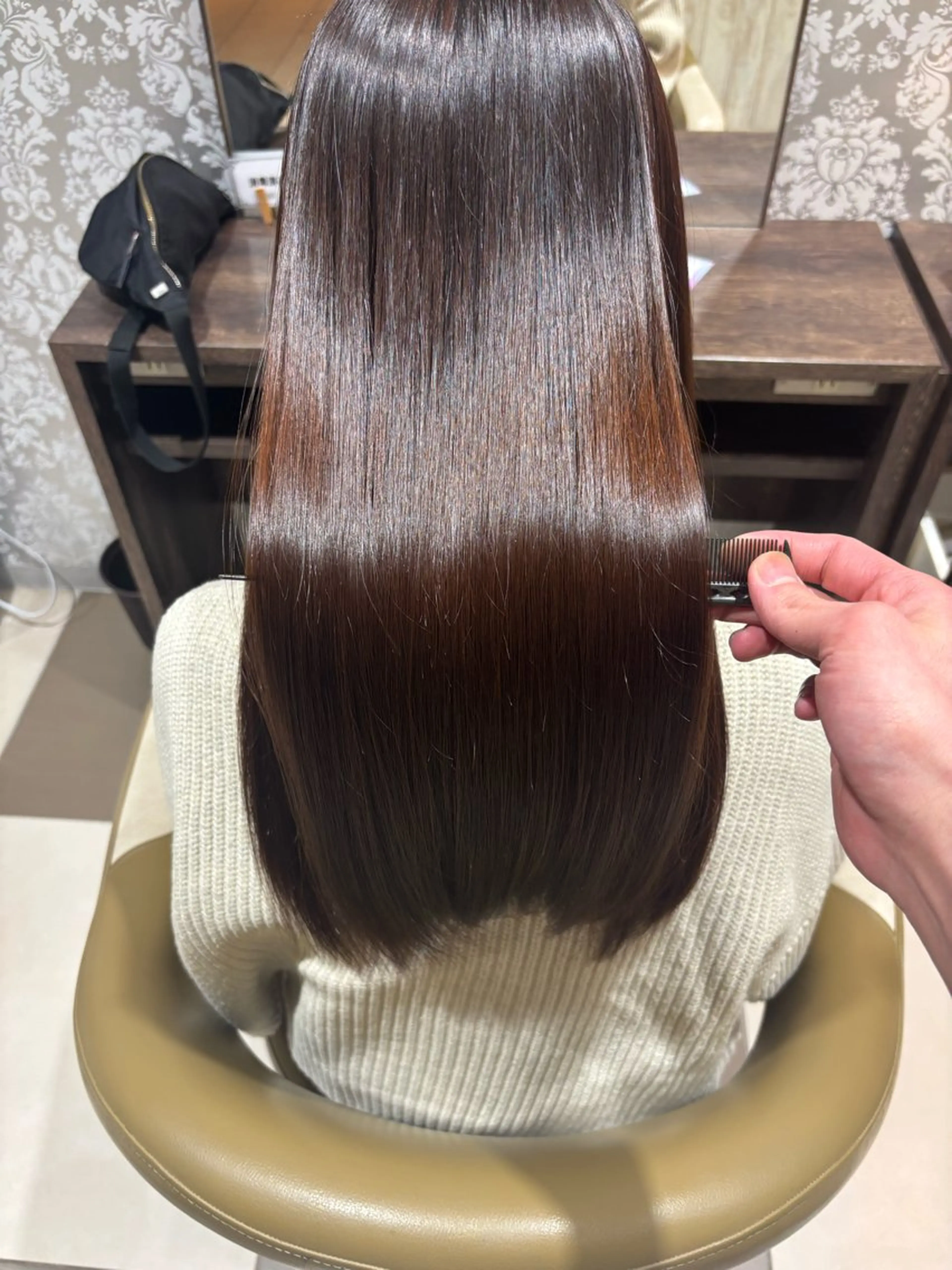 ロング 縮毛矯正 ヘアメイクアース所属・加藤 大和のヘアスタイル