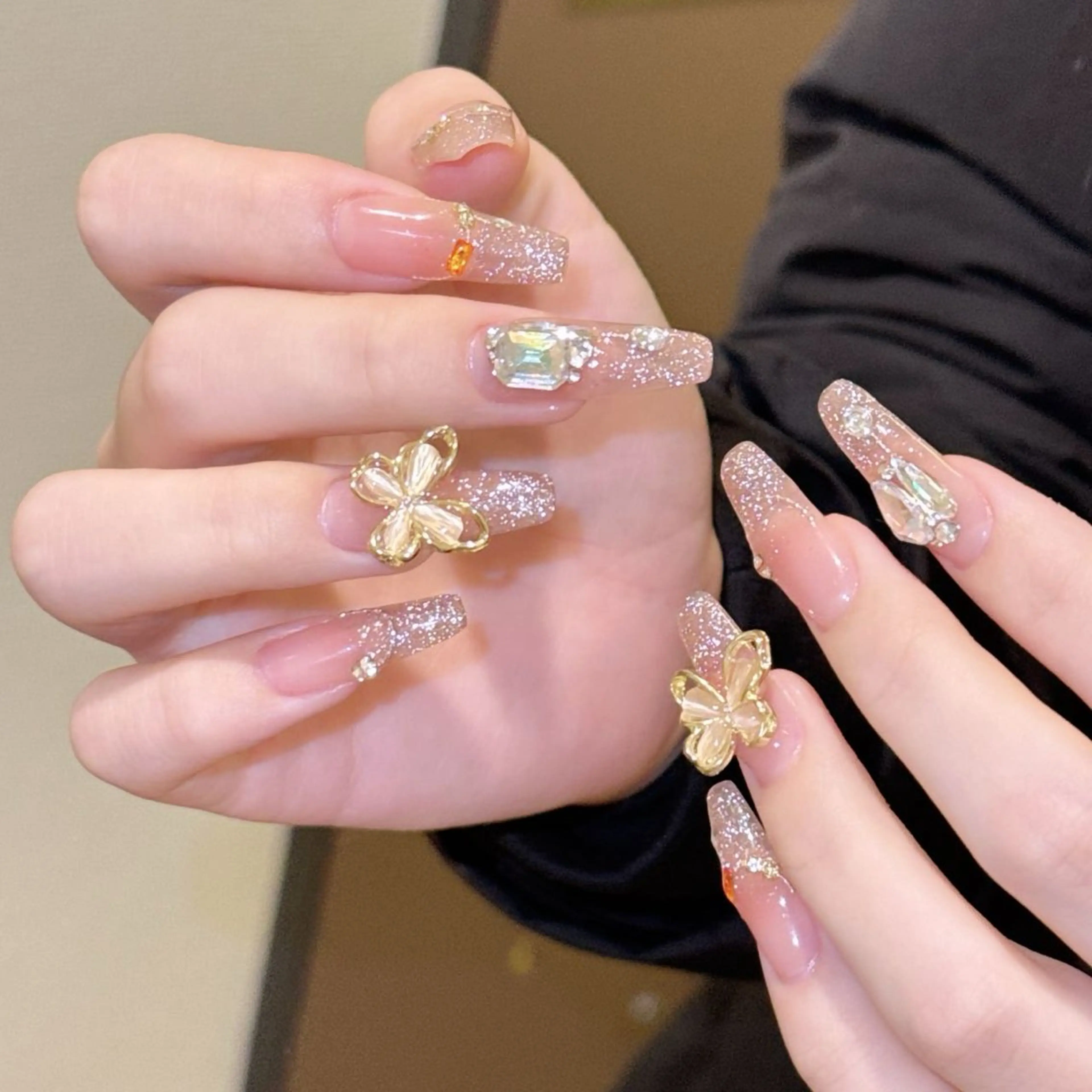 ネイル Glow Nail スカルプ専門店のネイルデザイン
