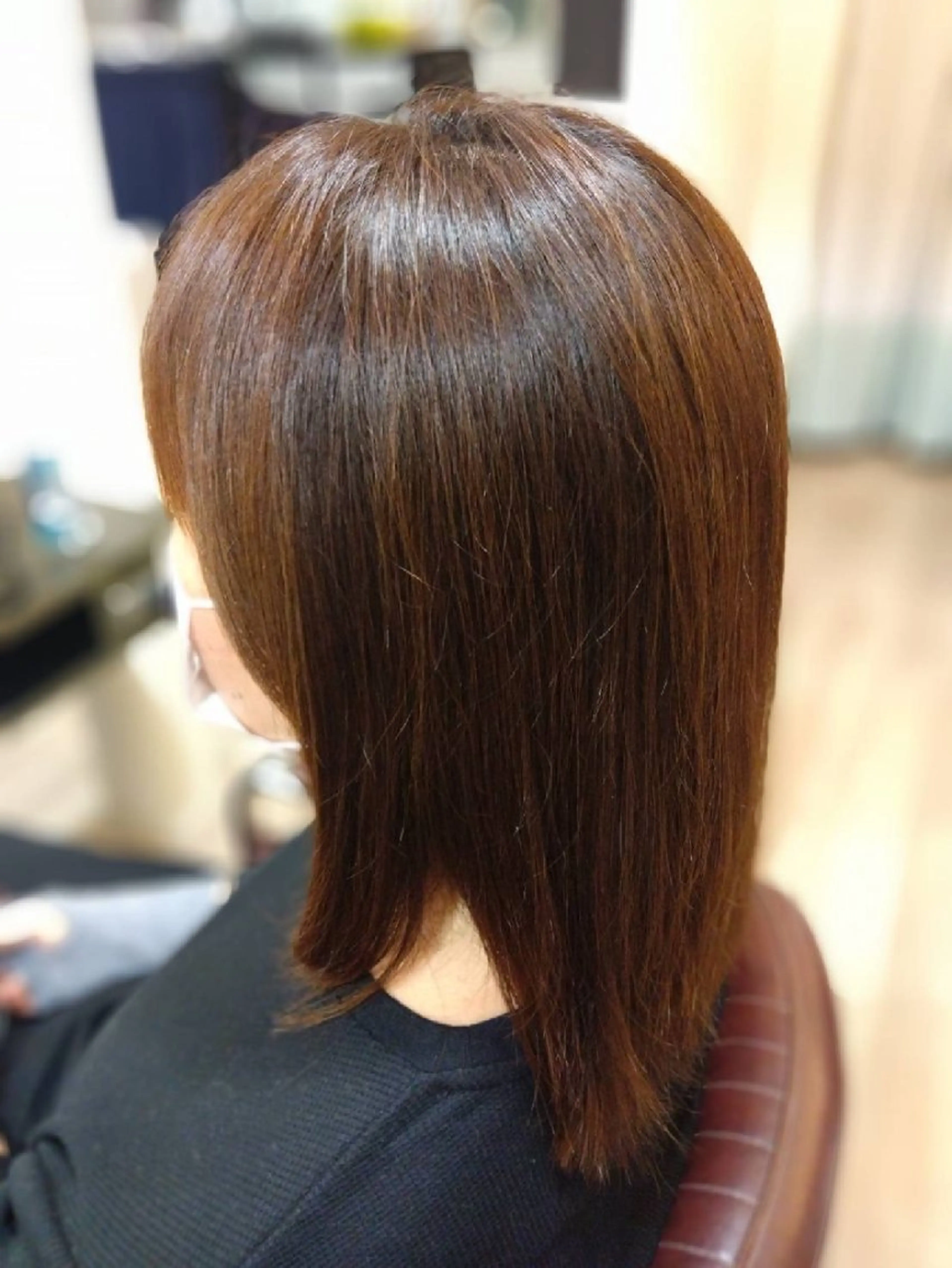 ミディアム 砂田 沙樹のヘアスタイル