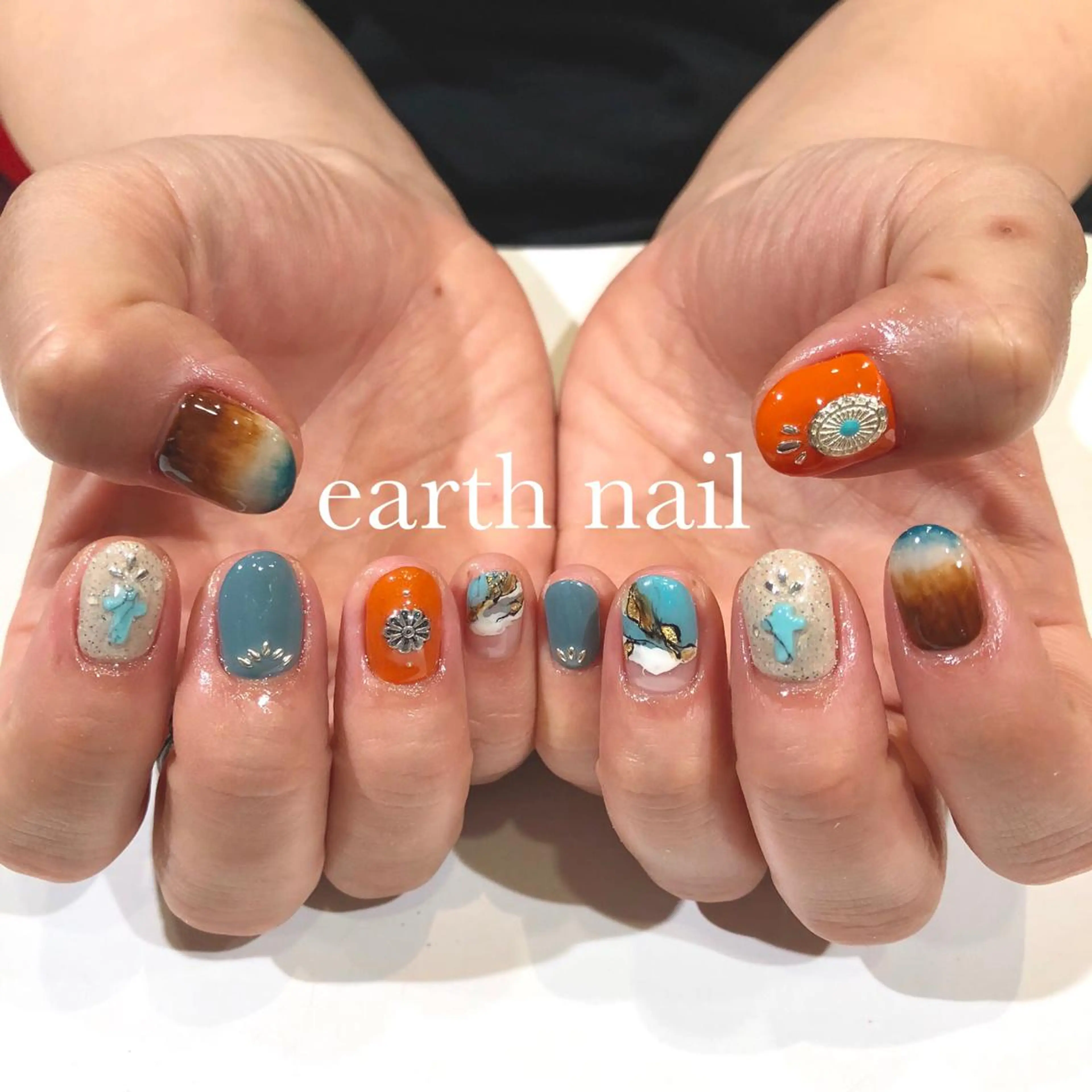 ネイル ハンドネイル 🧁🥕 asukaのネイルデザイン