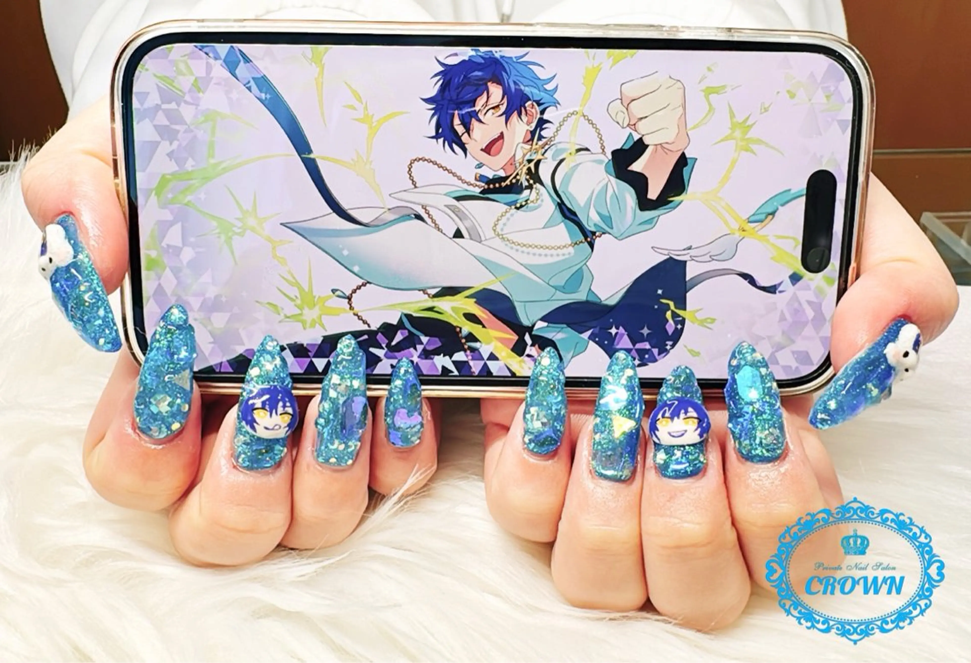 ネイル CROWN プライベートサロンのネイルデザイン