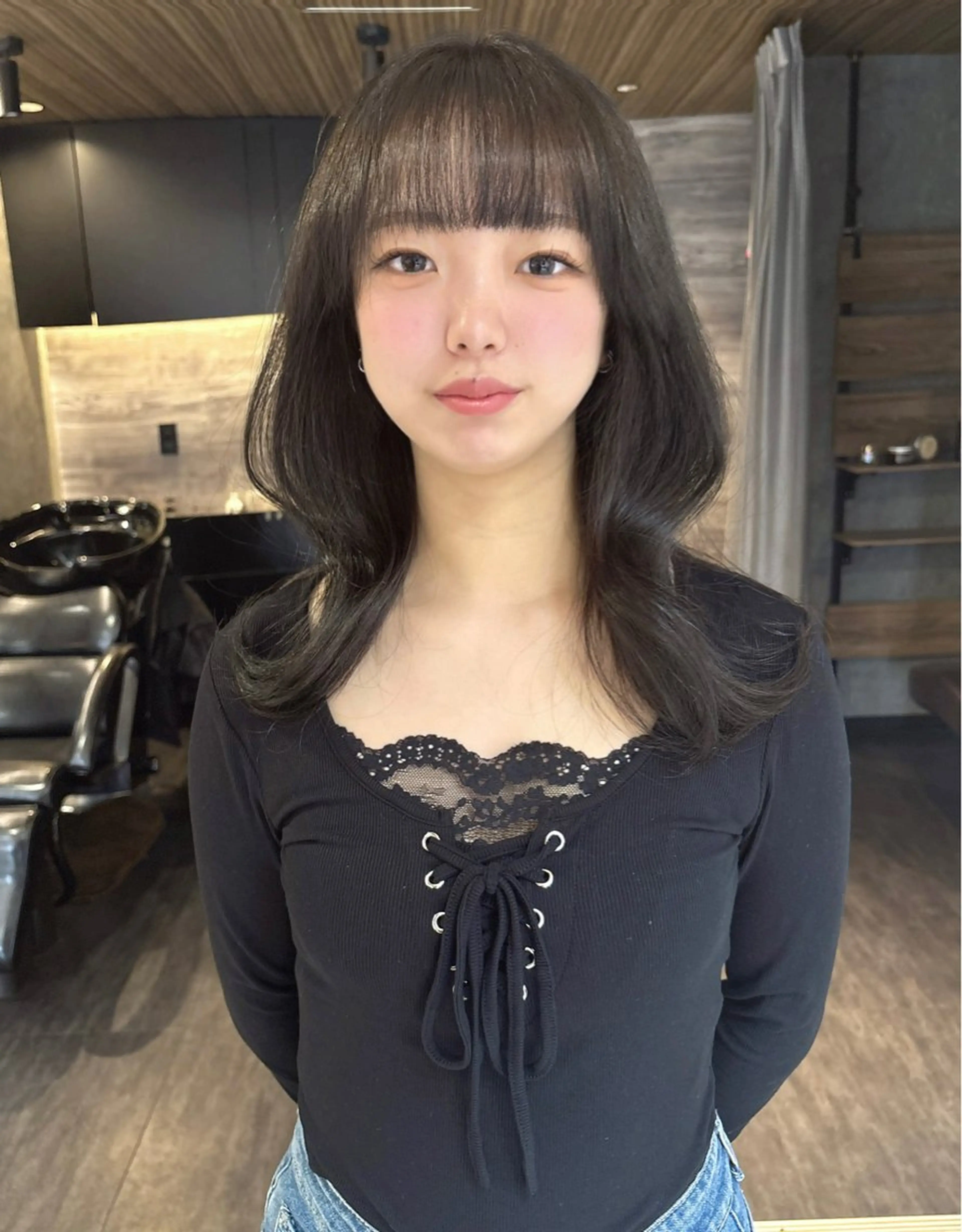 セミロング カット ヘアカラー トリートメント レイヤーカット/韓国 /艶髪/ダブルカラーのヘアスタイル