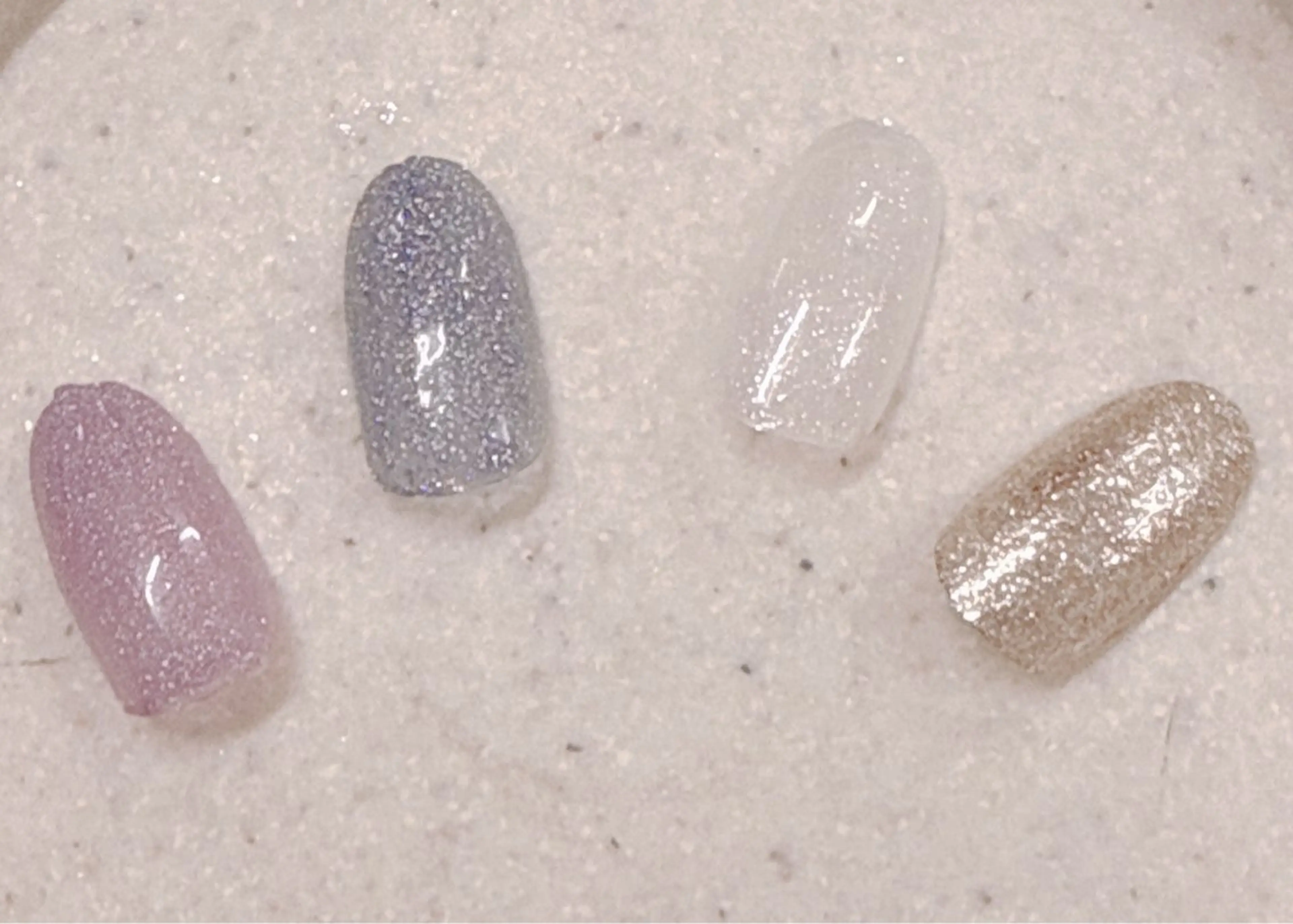 オフ有りの方限定💛4種類の中から選べるラメワンカラー🎀minimo限定レッスンモデル様募集🌟河内山本駅徒歩2分✨の写真