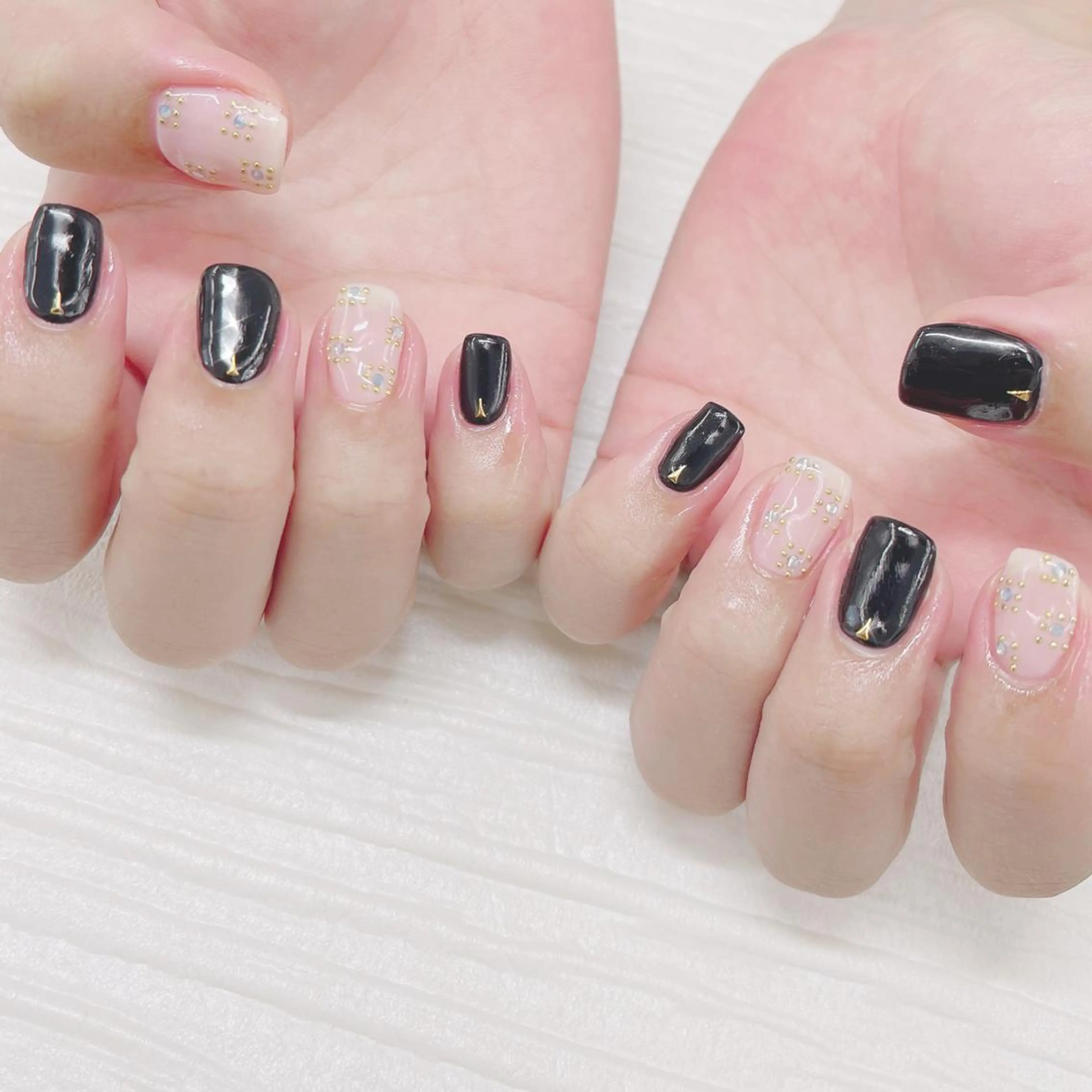 ネイル Nail salon Honey Beeのネイルデザイン