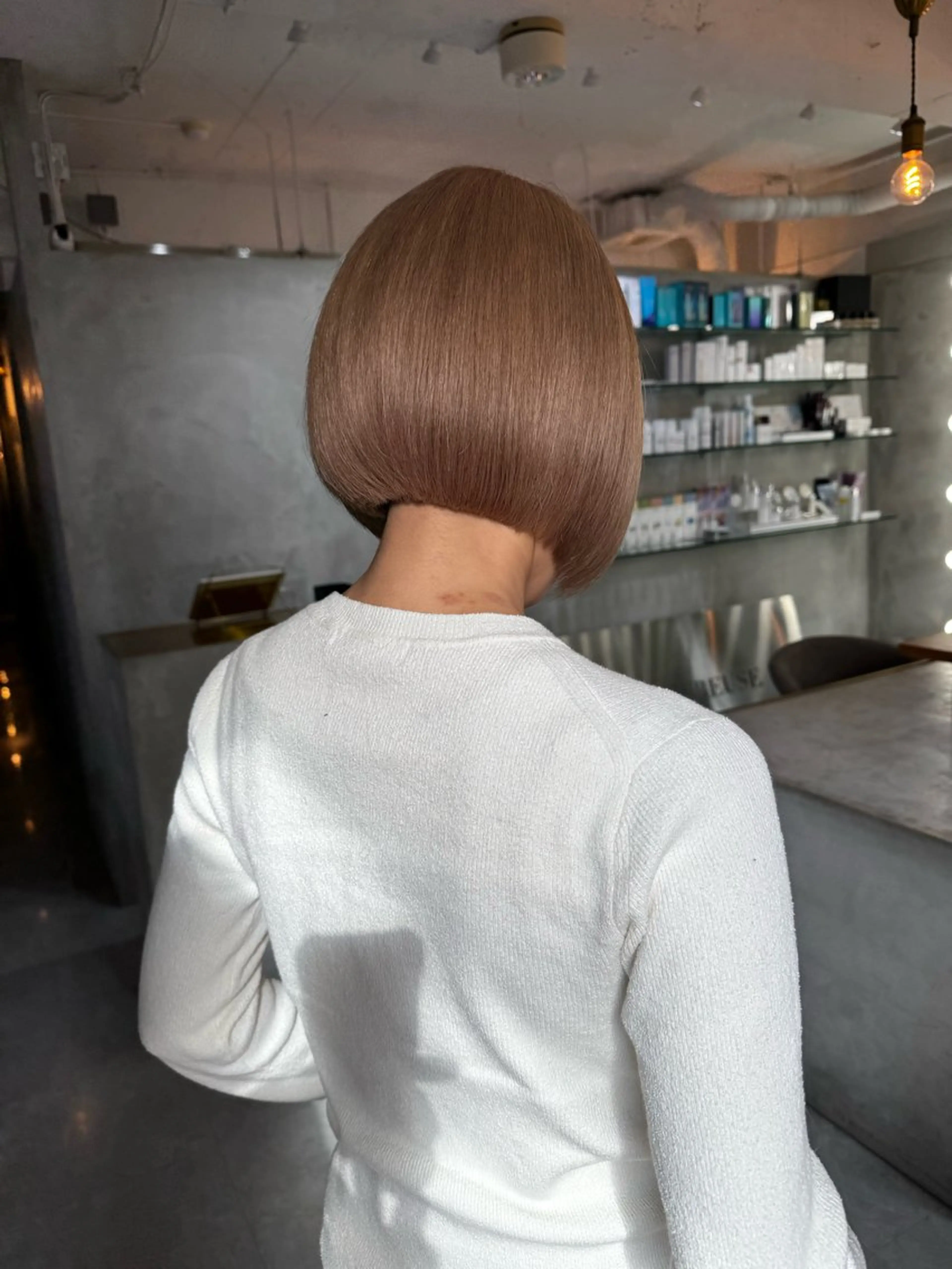 カラー ブリーチ ハイトーンカラー ボブ カット ヘアカラー トリートメント iga/渋谷個室🍀 ✨艶髪ハイトーン✨のヘアスタイル