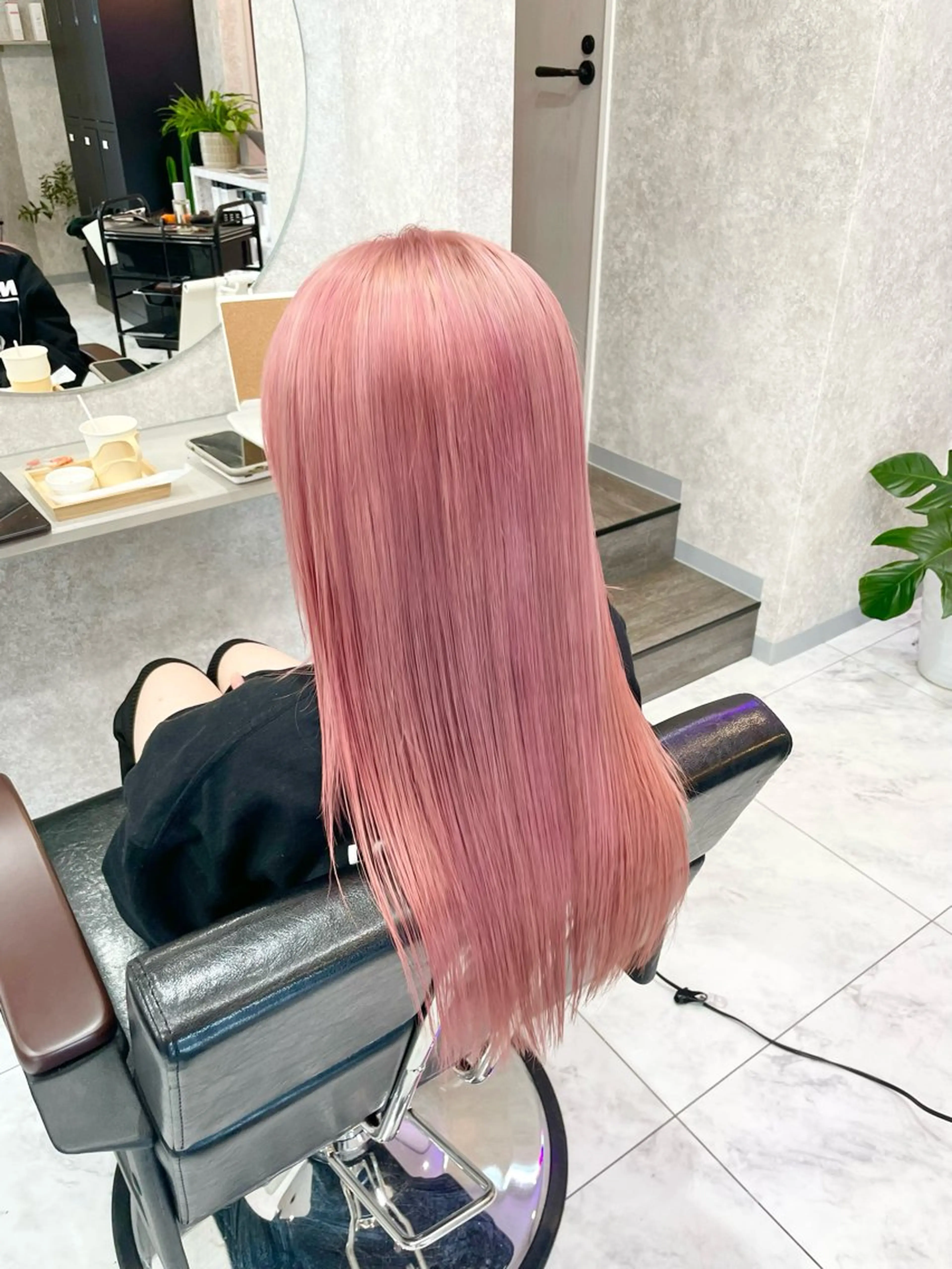 ロング 🦋ハイトーン🦋 石山 希理🦋のヘアスタイル