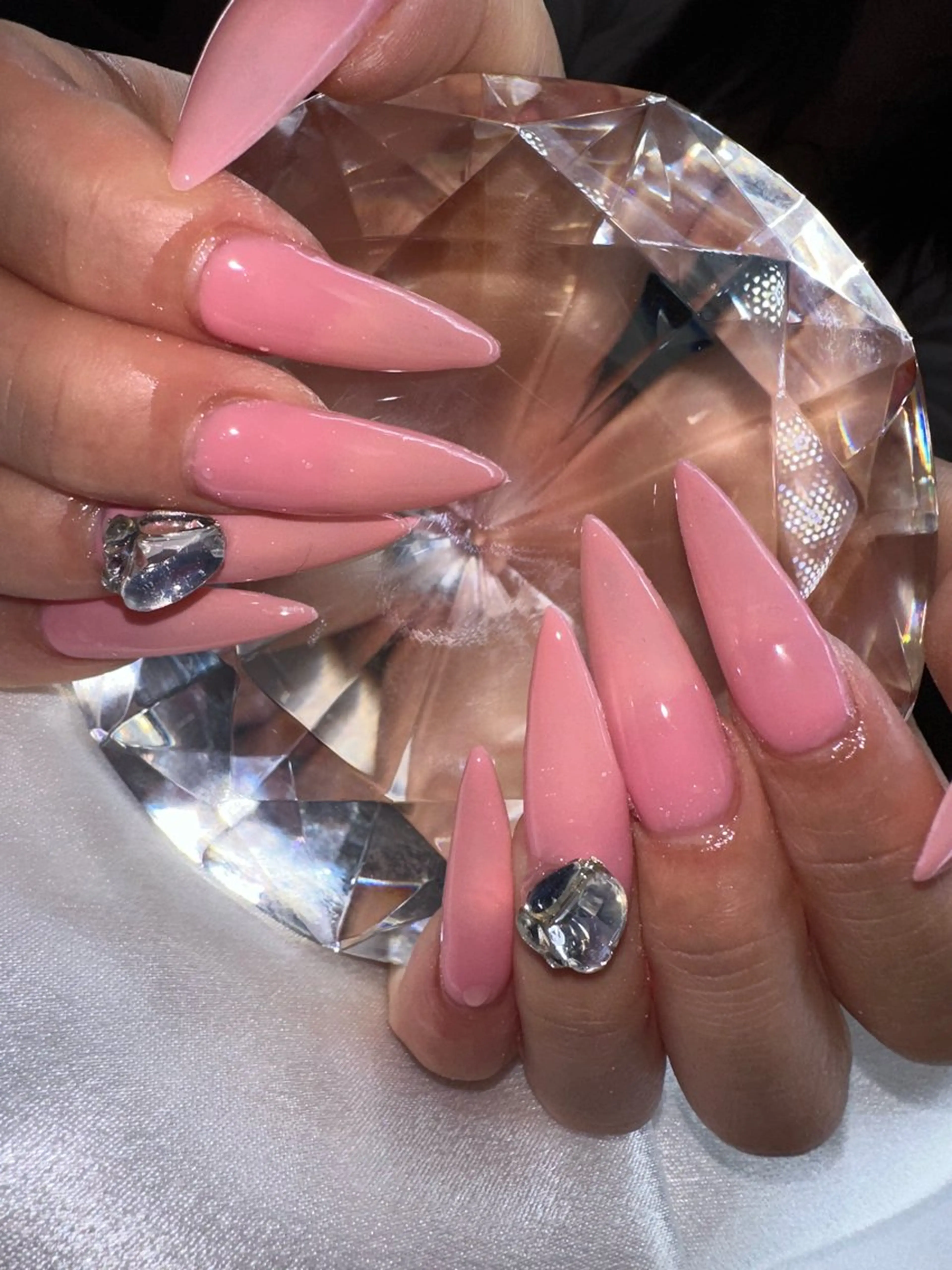 セミロング ハンドネイル 💙YOKOSUKA NAILS⚓️のネイルデザイン