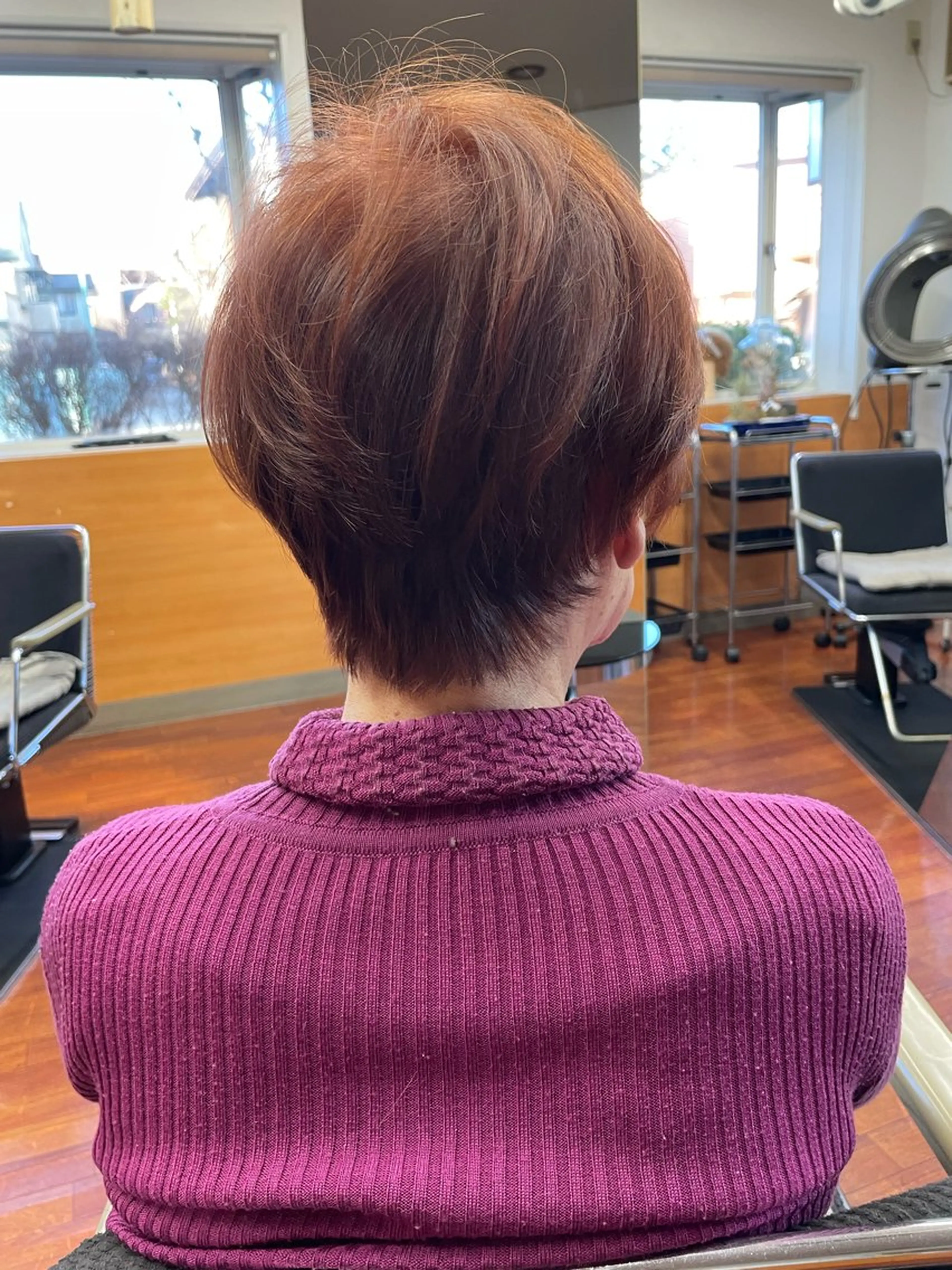ショート ボブ ホノカのヘアスタイル