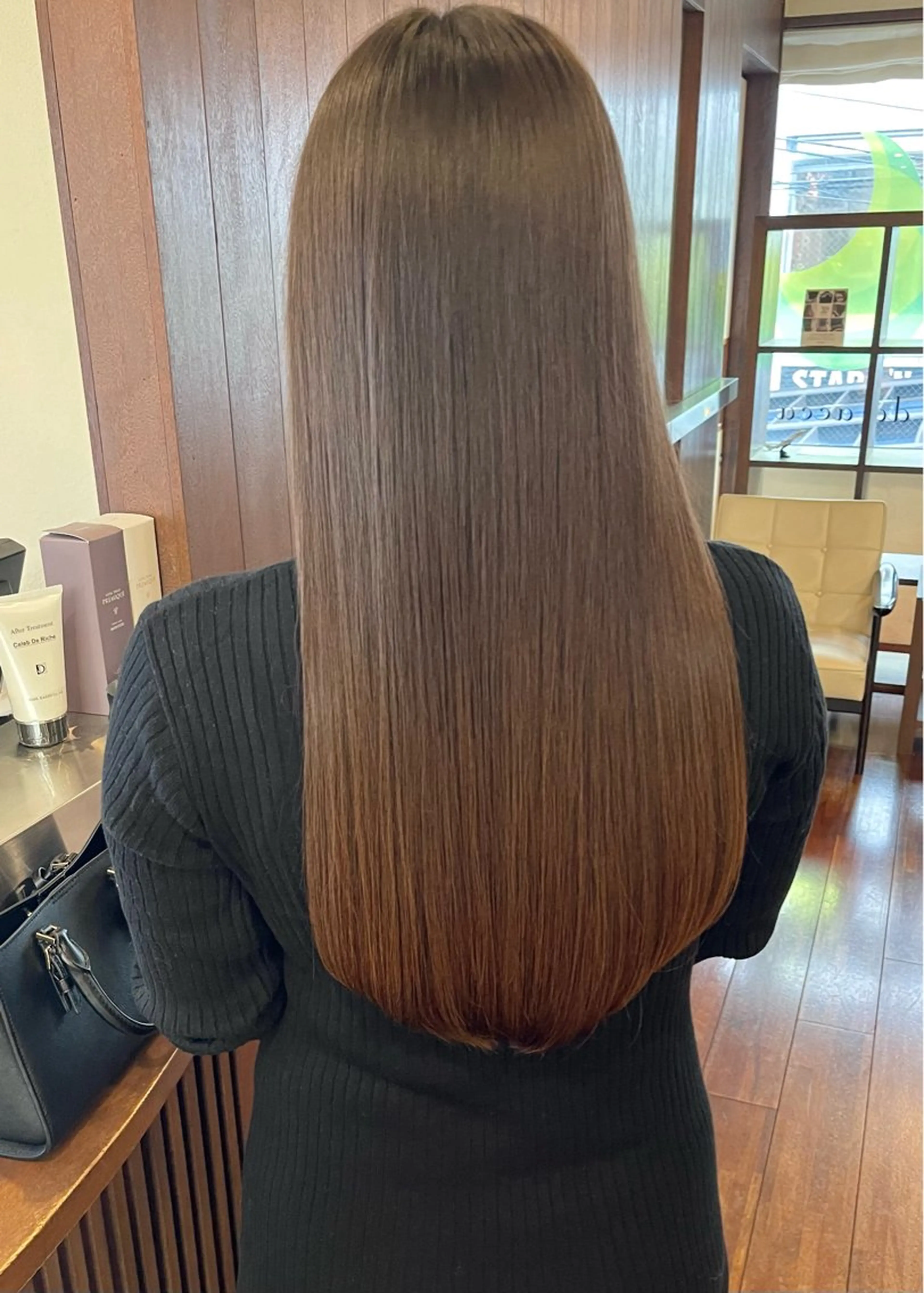 ロング カラー カット ヘアカラー トリートメント 髪質改善ｶﾗｰ ｹｱﾌﾞﾘｰﾁ/ﾀﾑのヘアスタイル