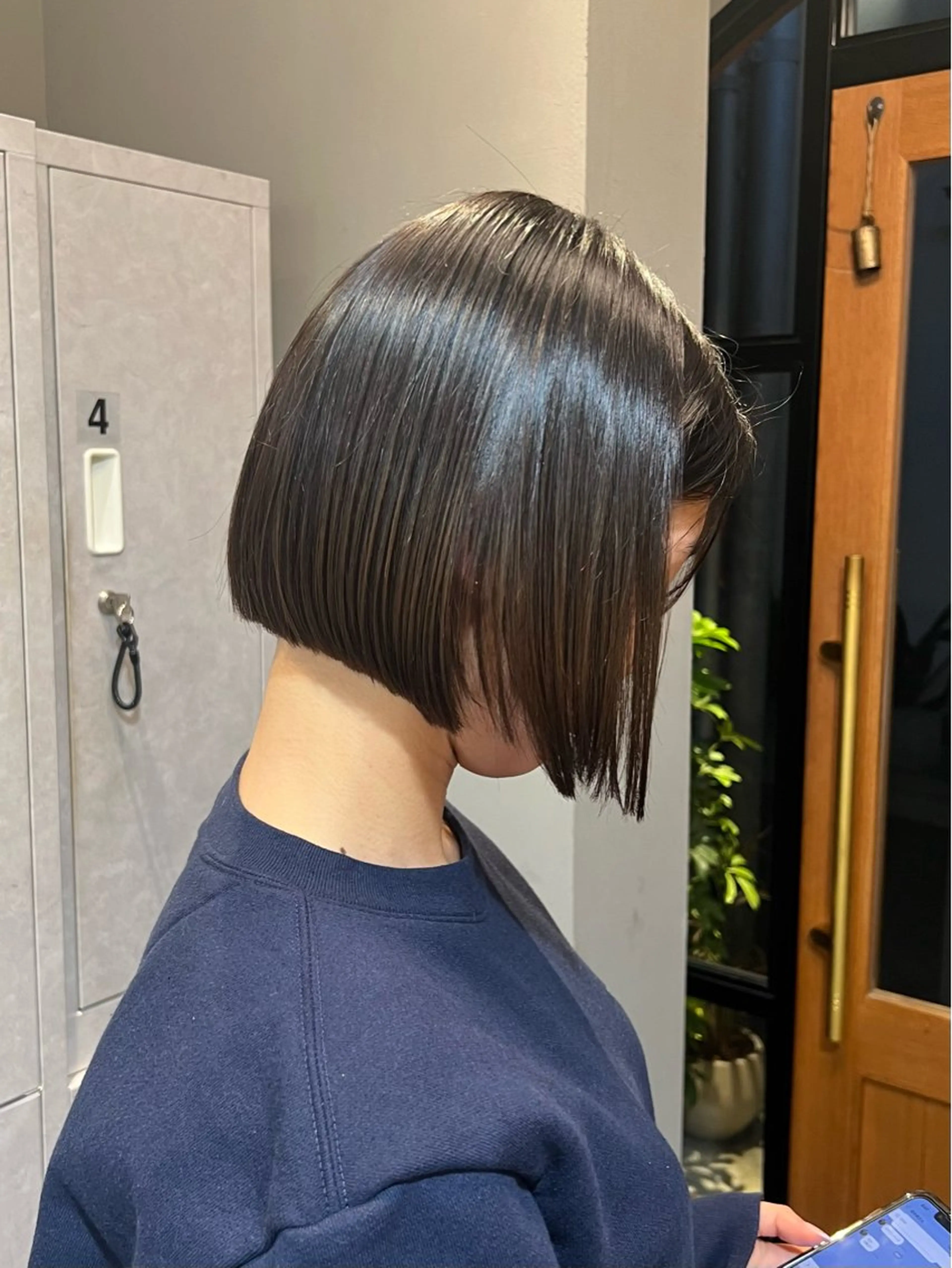 ショート カラー 切りっぱなしボブ ボブ 神戸ボブ✂️ ioe三宮/田 伸佳のヘアスタイル