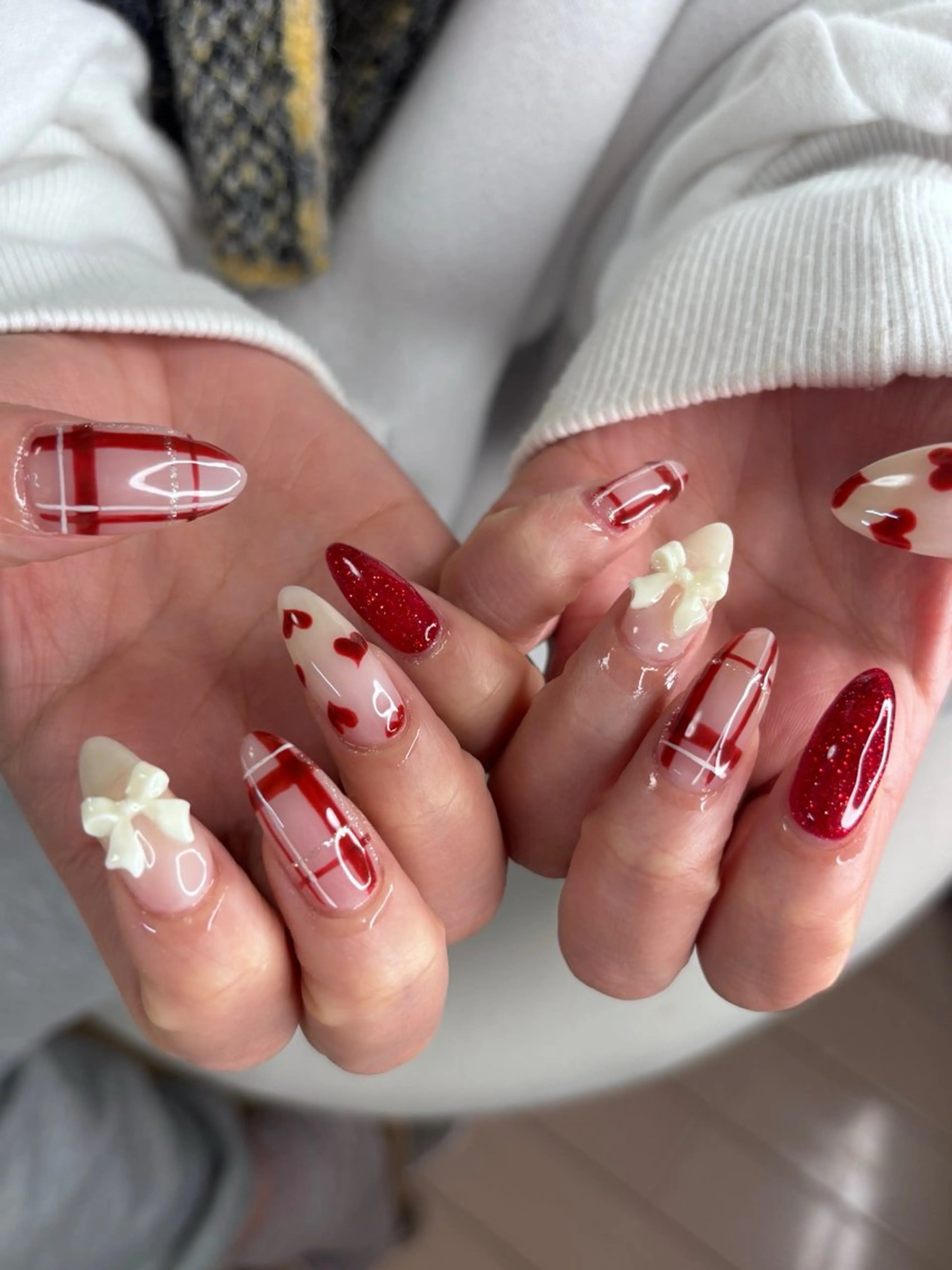 ネイル moi nail ˙⋆.˚のネイルデザイン