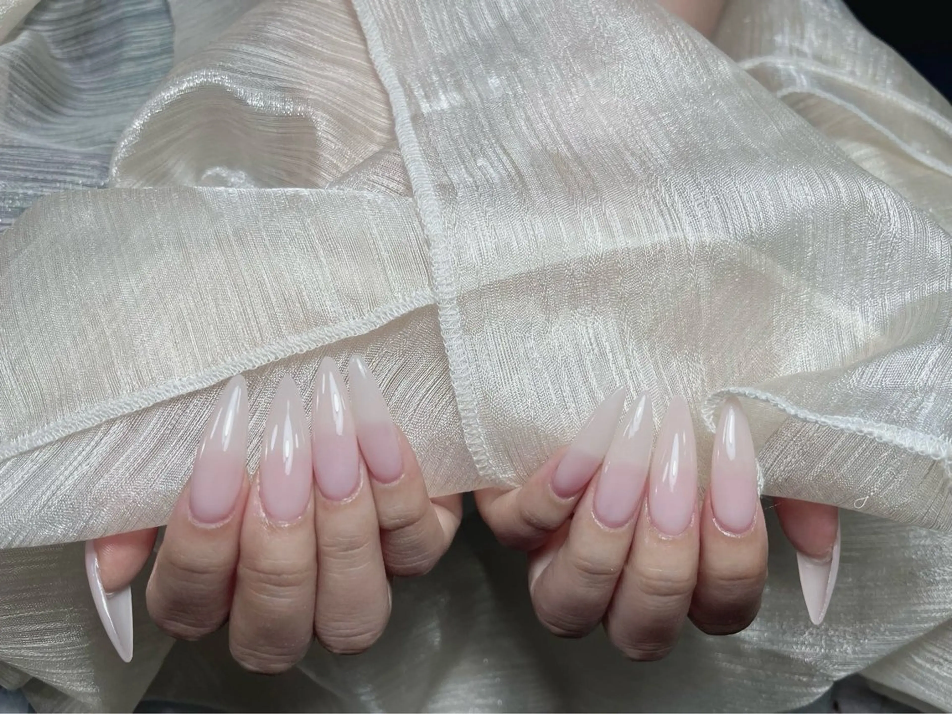 ネイル U.NI NAIL所属・U.Ni NAIL ナユキのネイルデザイン