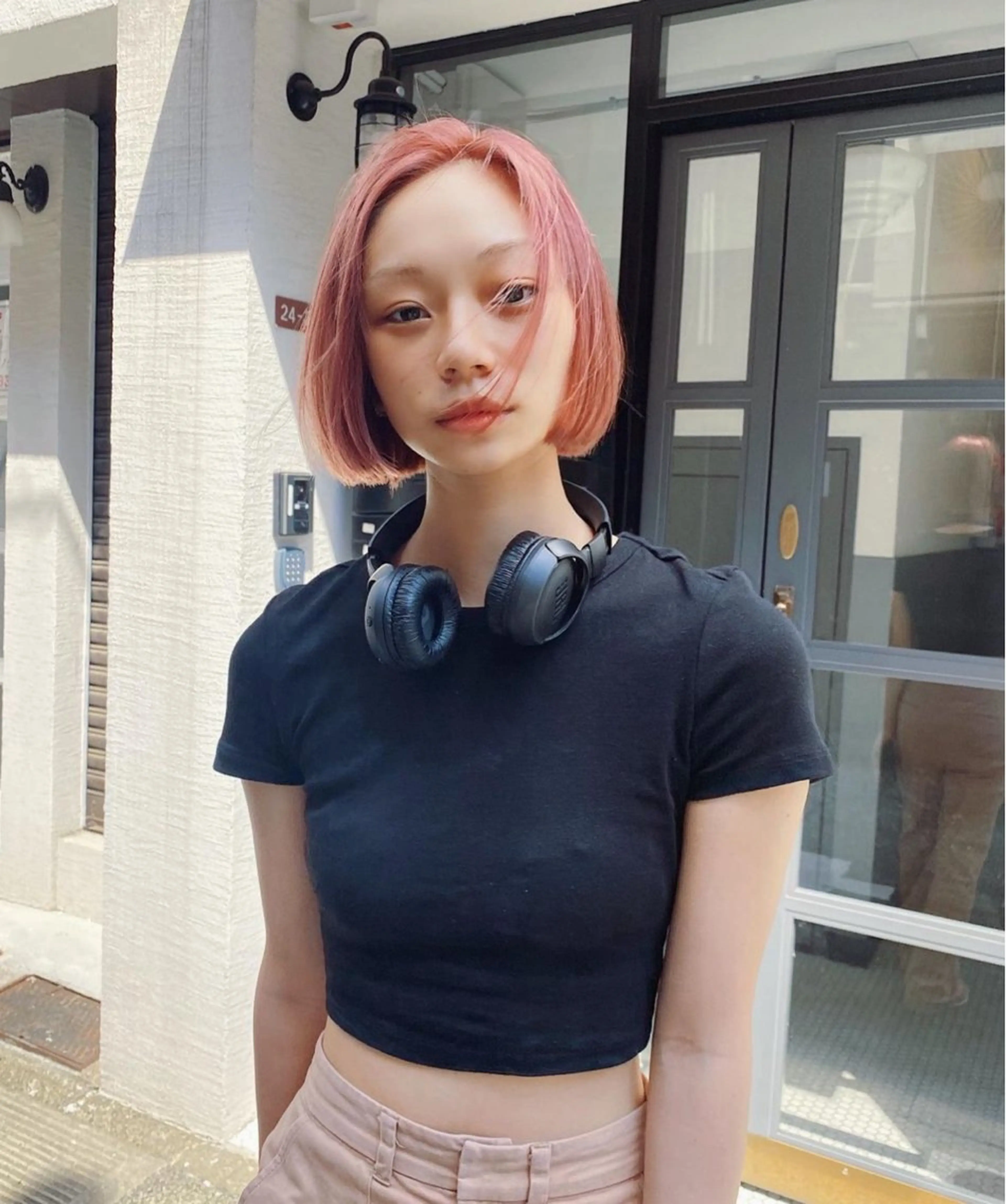 ショート カラー ヘアカラー トリートメント 楪 yuzuriha所属・Saaya/レイヤー /ブリーチ/ブロンドのヘアスタイル