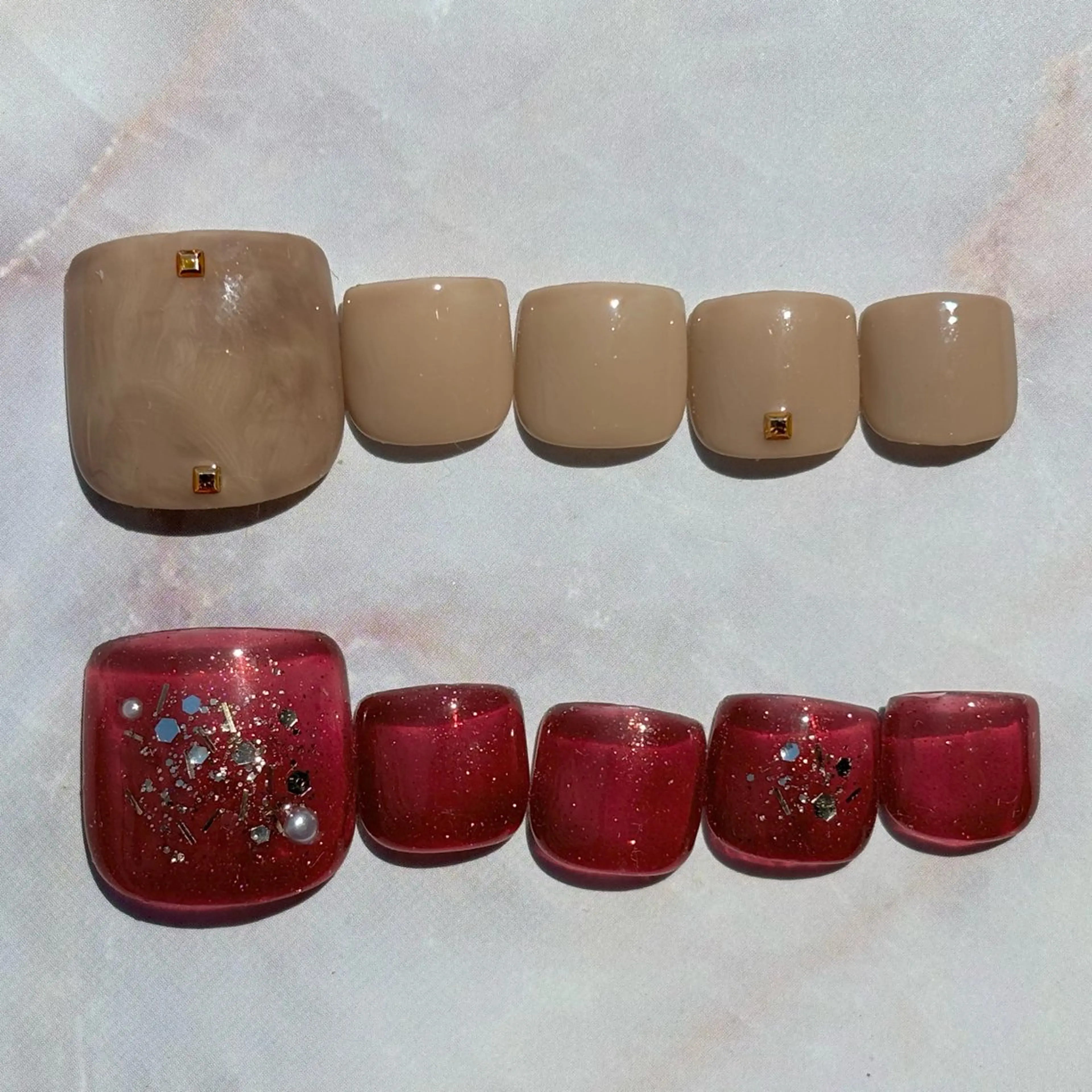 ネイル ラメ(グリッター) 大理石ネイル(マーブル) 赤色 伊藤 貴恵のネイルデザイン