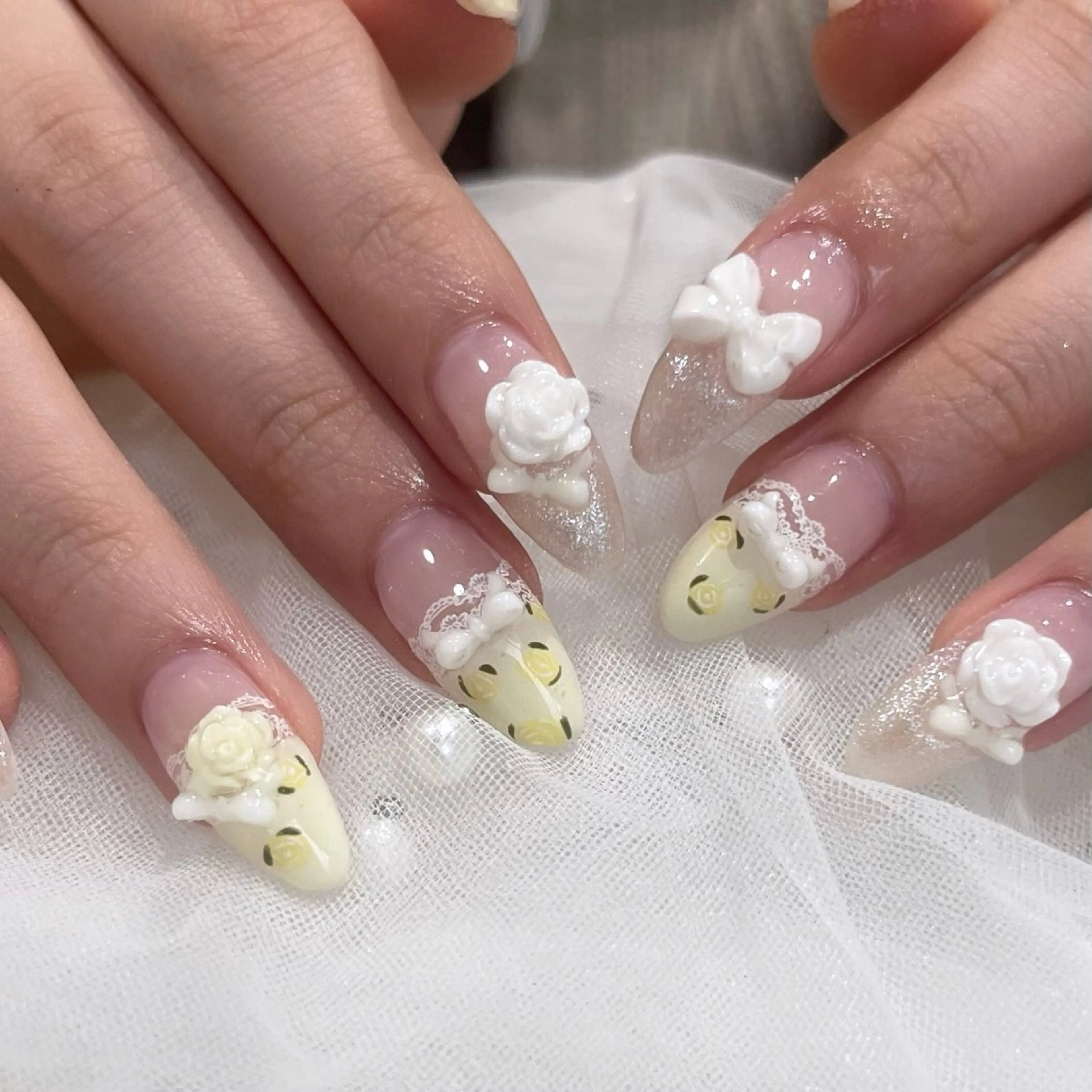 ネイル ハンドネイル 🧁fein. nana🩵のネイルデザイン