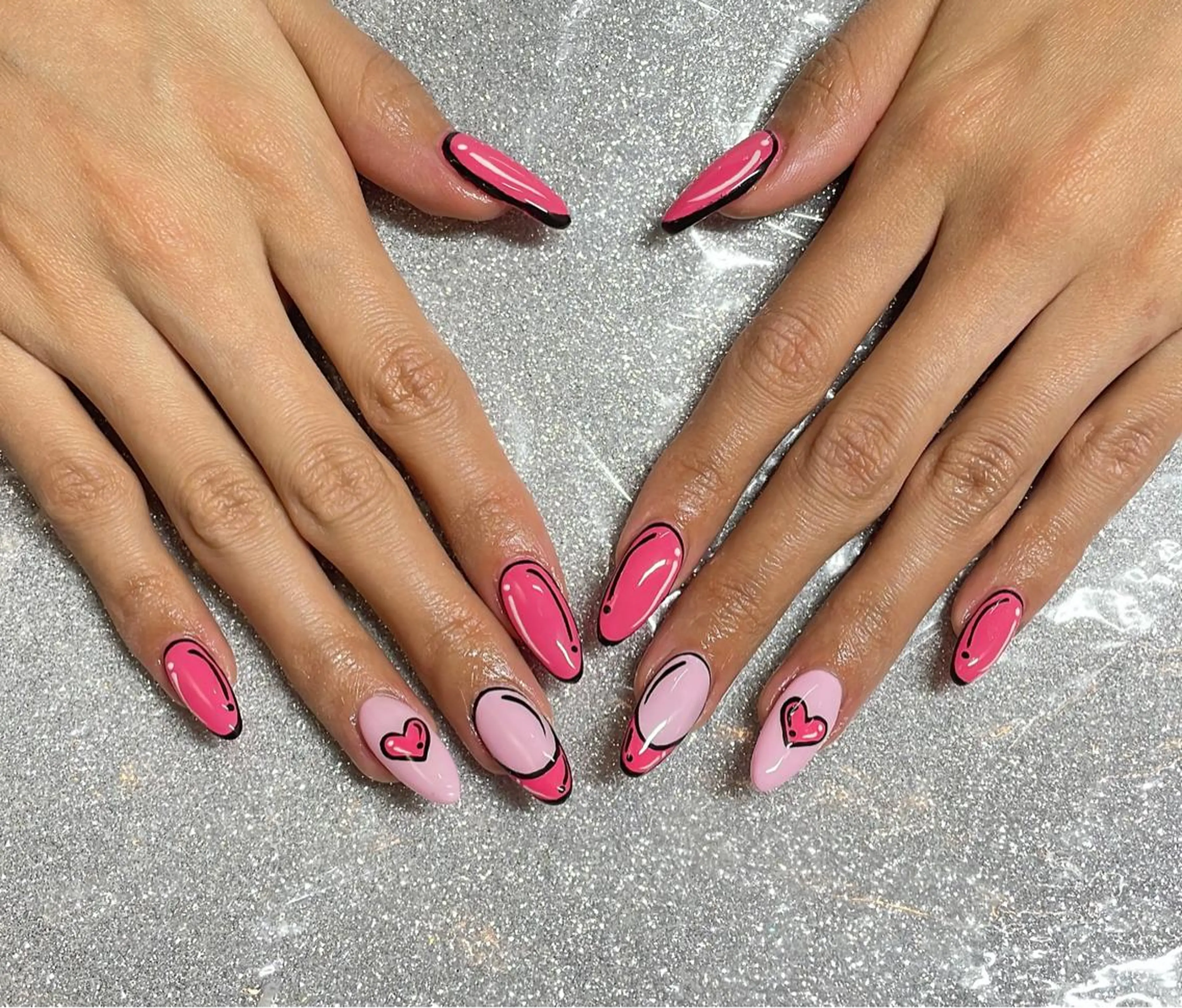 ネイル ハンドネイル VIERU 🌈🎀💖のネイルデザイン