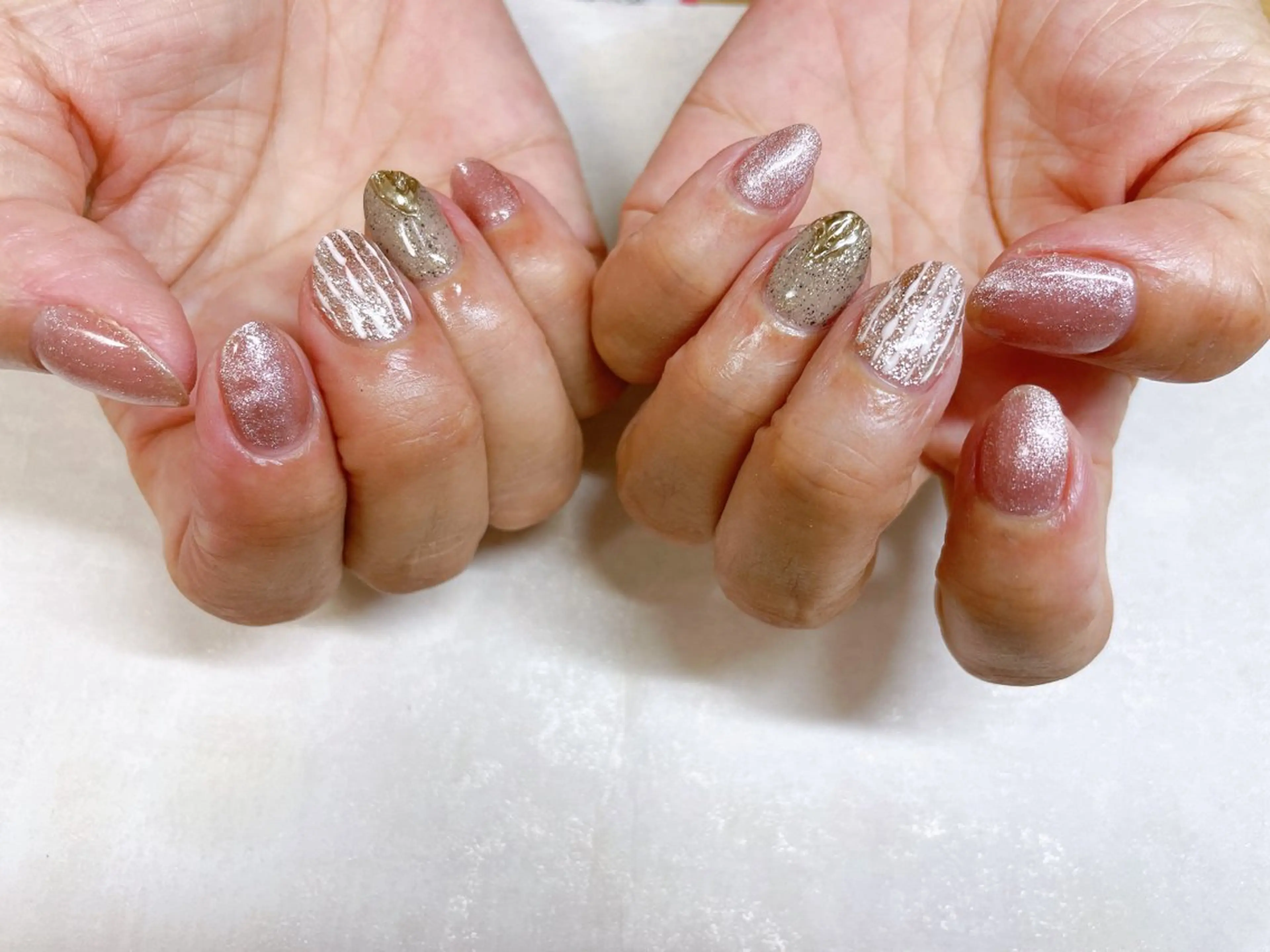 ネイル オーロラネイル フットネイル フレンチネイル ジェルネイル 韓国ネイル ハンドネイル Mogu nail 二子玉川のネイルデザイン