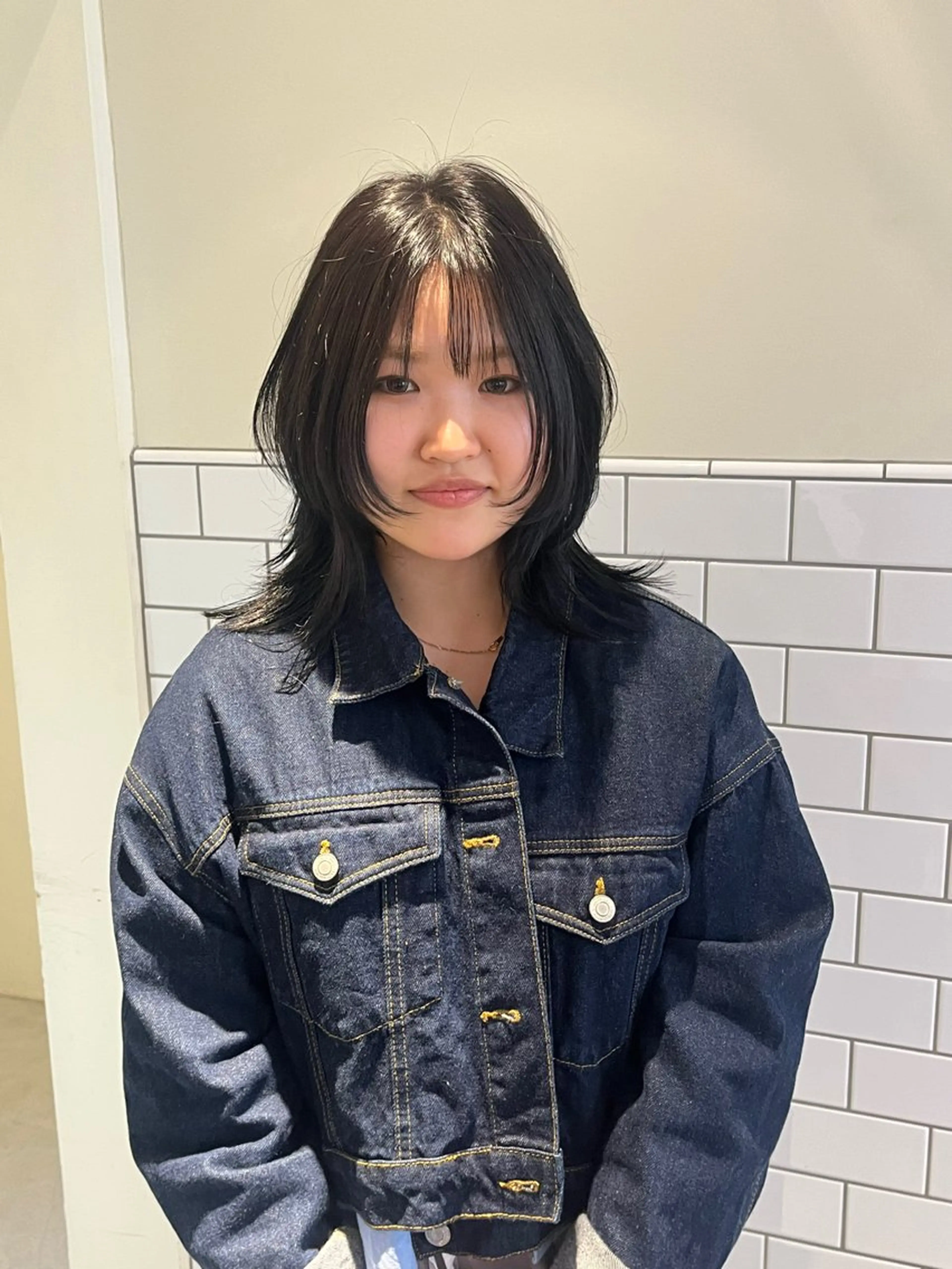 ミディアム カラー カット ヘアカラー 🦮shiori アイドルオタク🦮のヘアスタイル