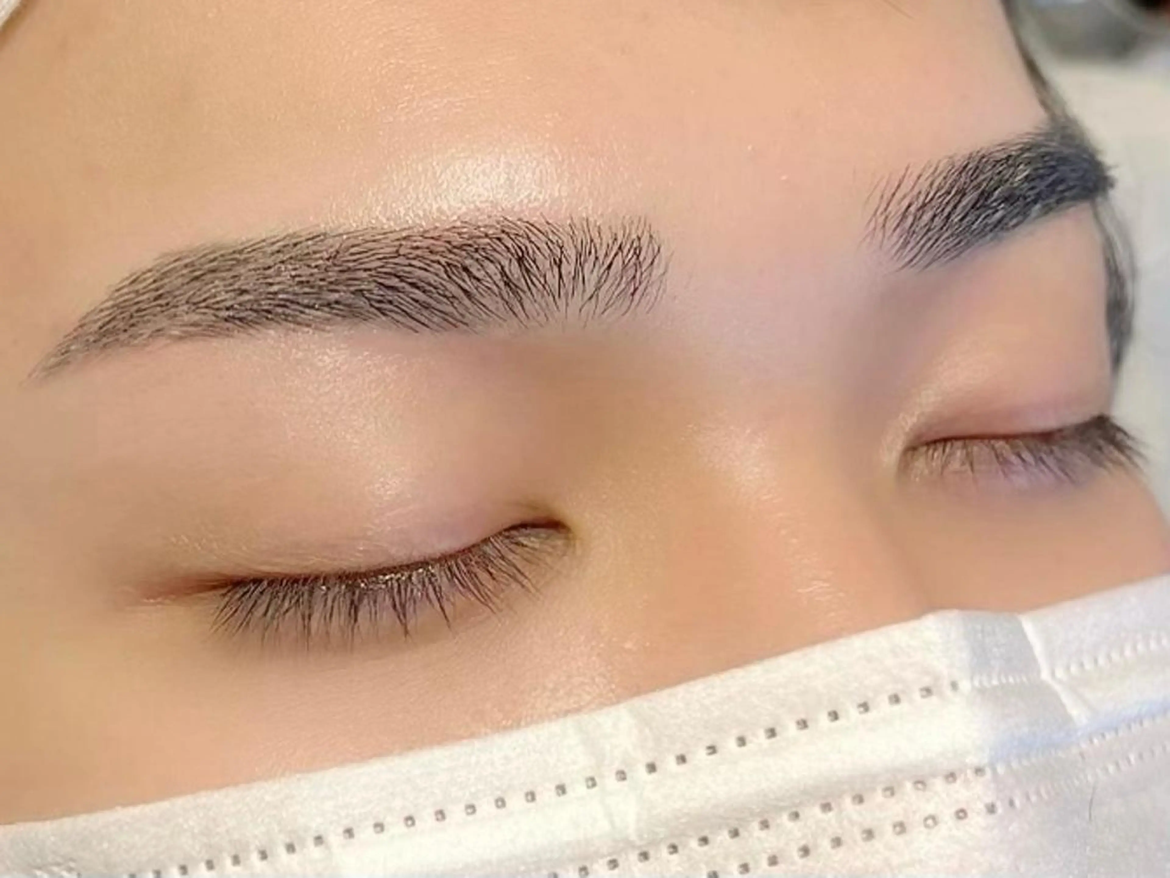 メンズ アイブロウ まつげパーマ/眉毛 ［ALBA］のマツエク・マツパデザイン