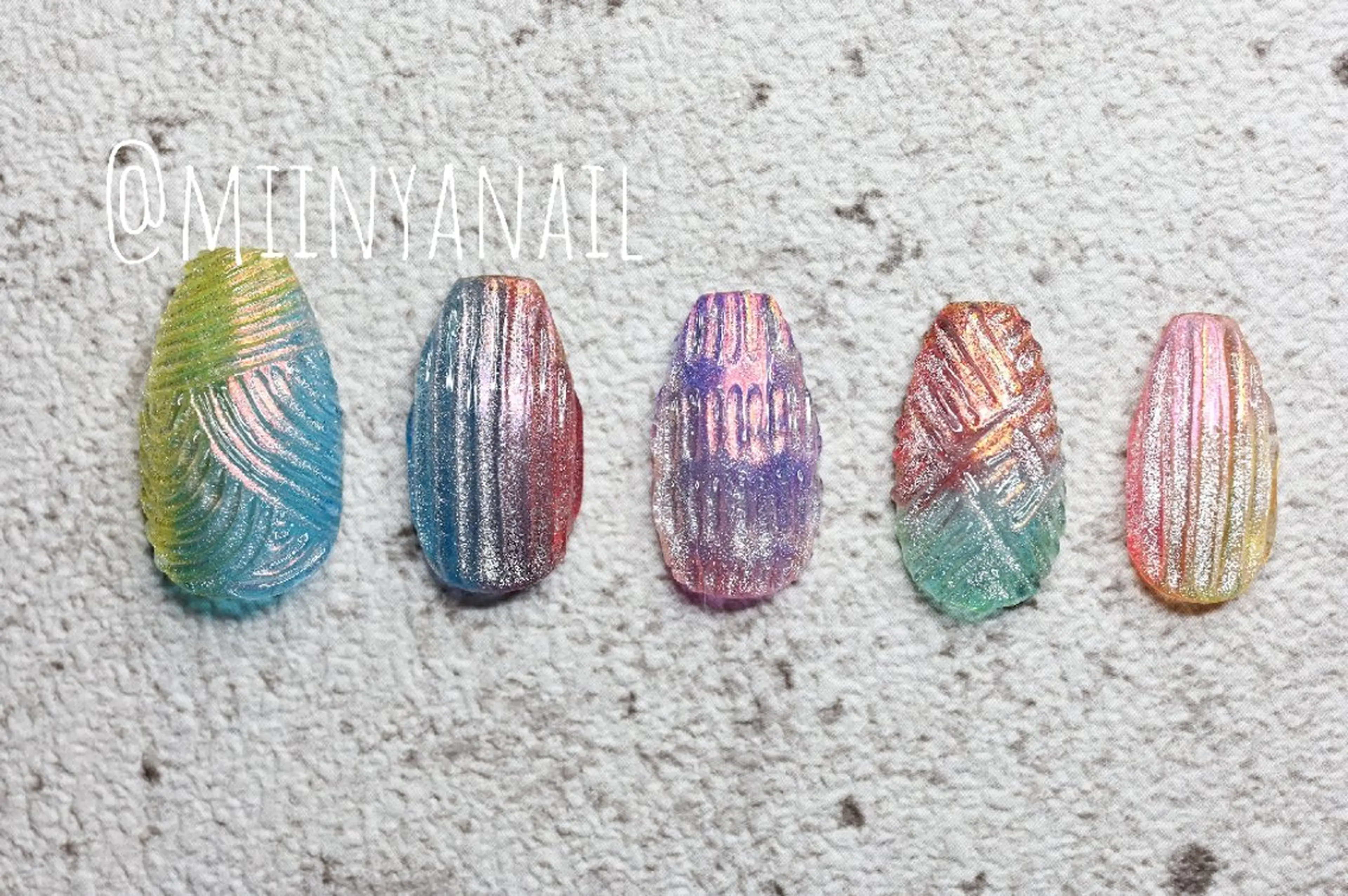 ネイル miinyanail ミーニャネイルのネイルデザイン