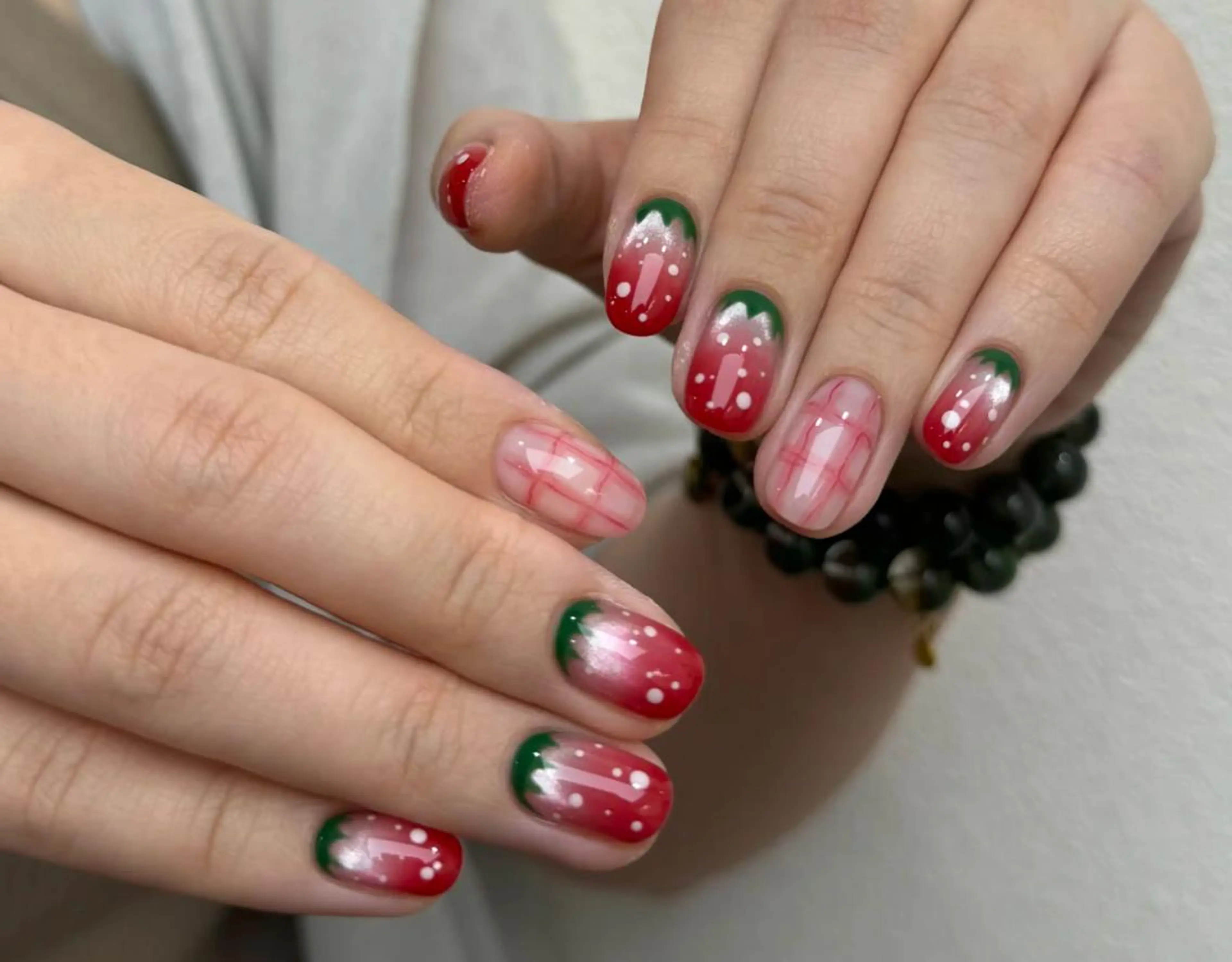 ネイル ハンドネイル 🎀 Ayaka_nailのネイルデザイン