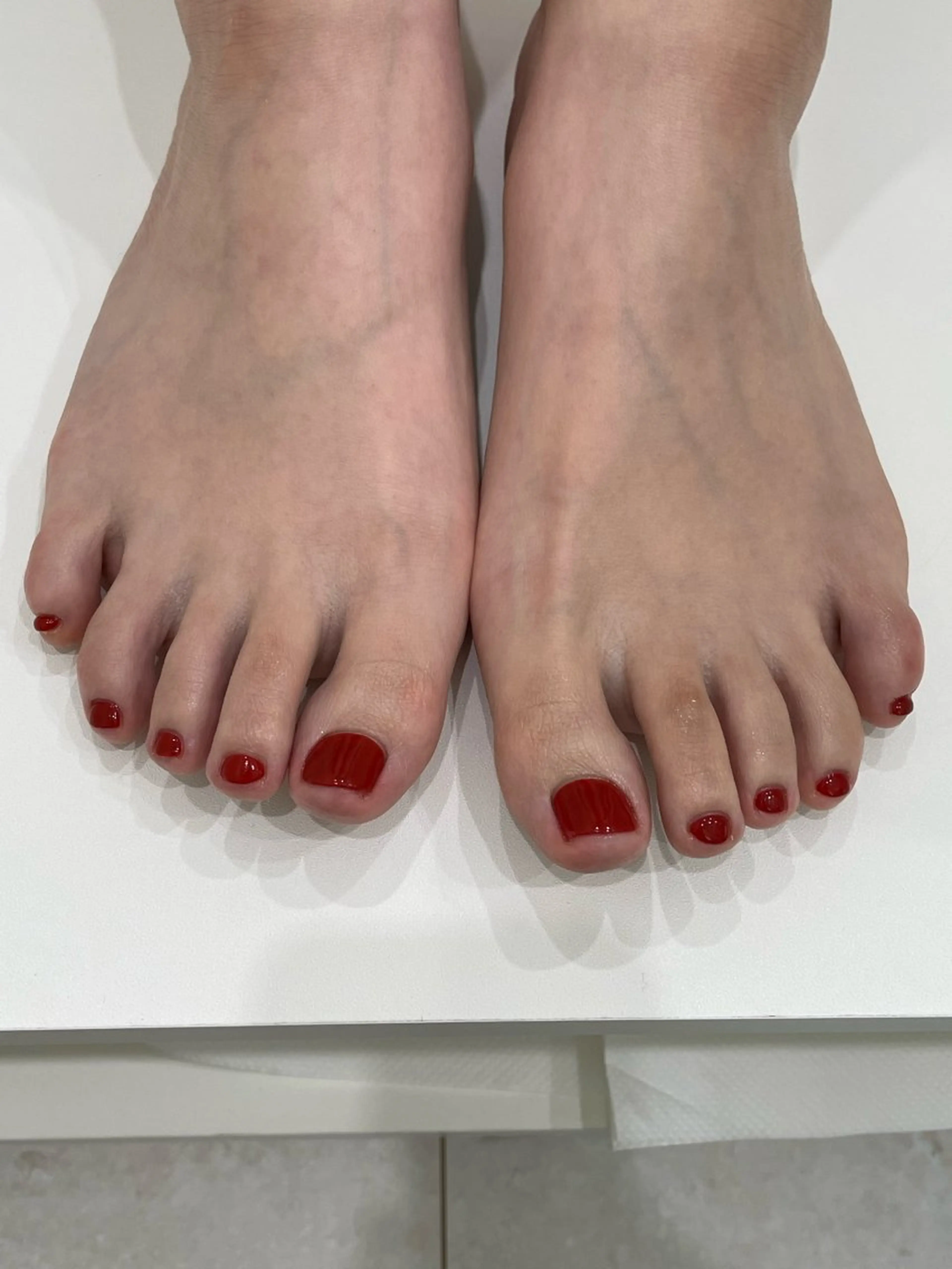 オフ込み　フットシンプルコース ︎➡︎クリアネイル、ワンカラーネイル（カラー１色ベタ塗り）の写真